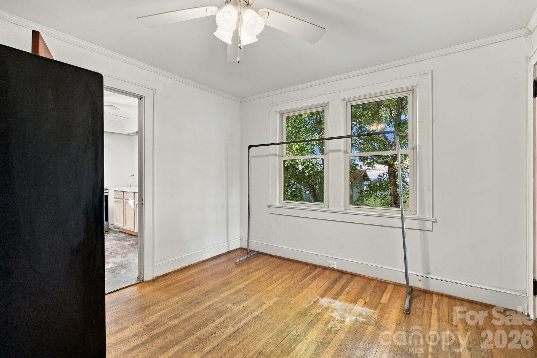 506 Aquadale Road Property Photo 13