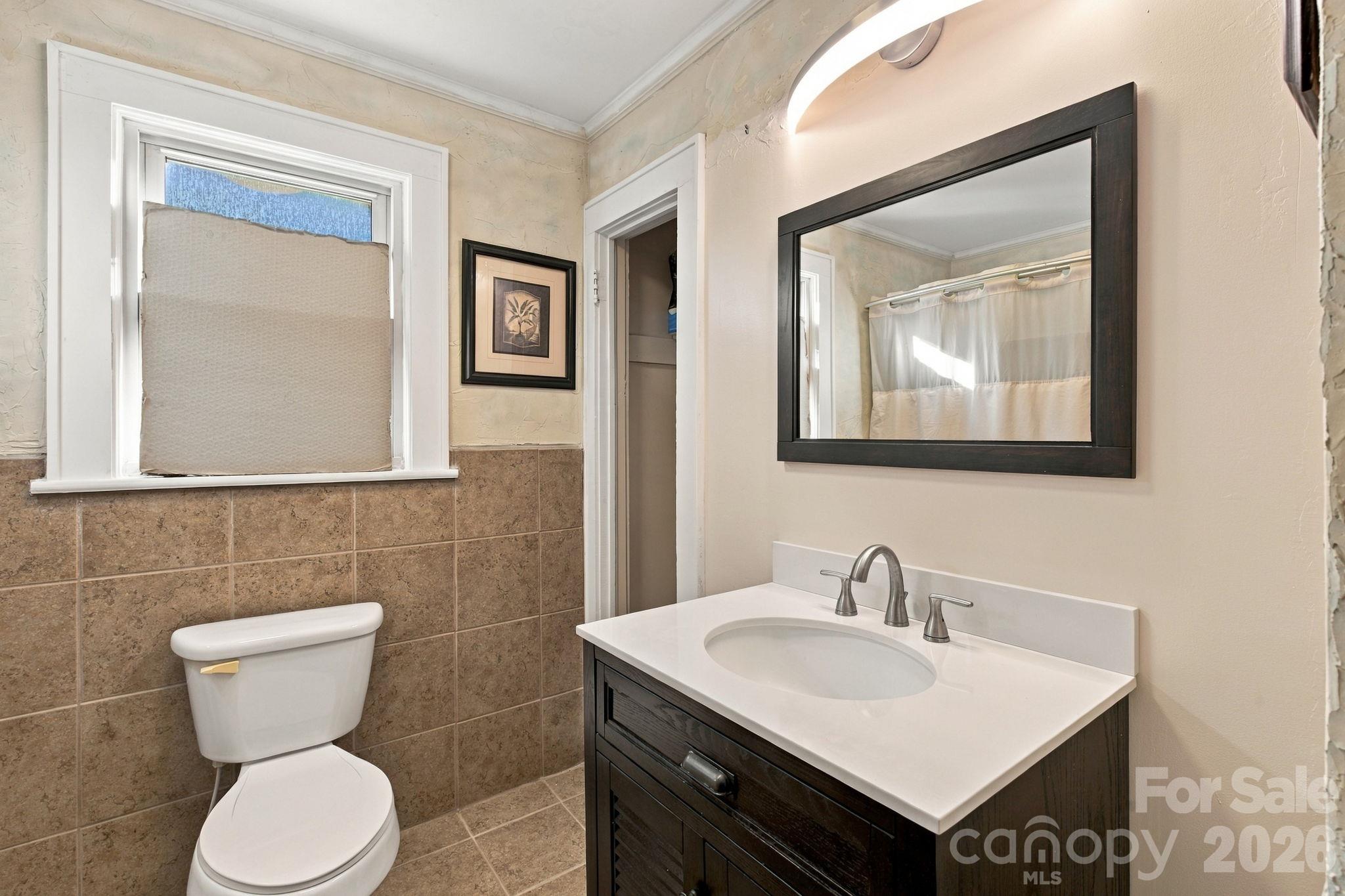 506 Aquadale Road Property Photo 15