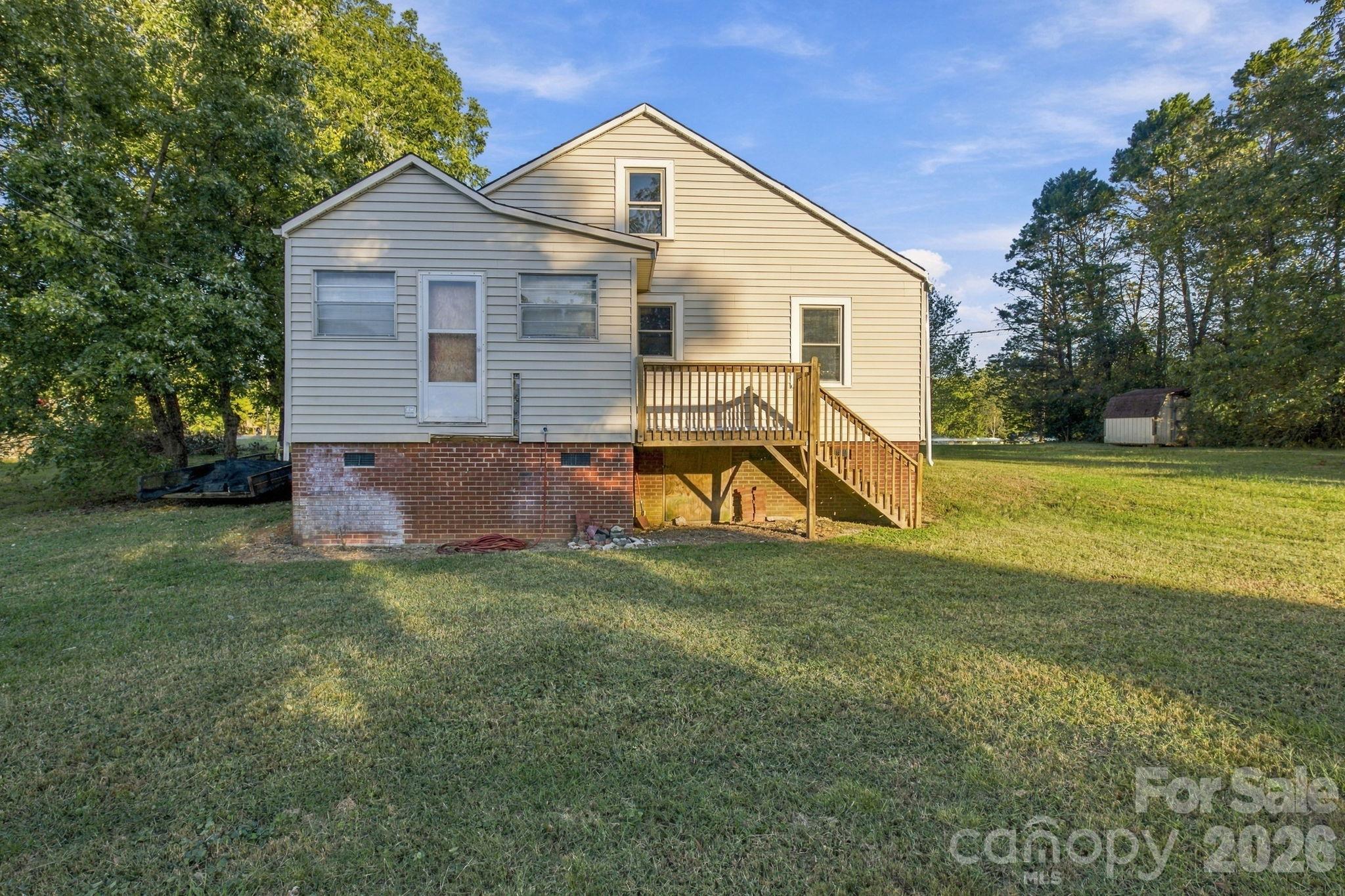 506 Aquadale Road Property Photo 32