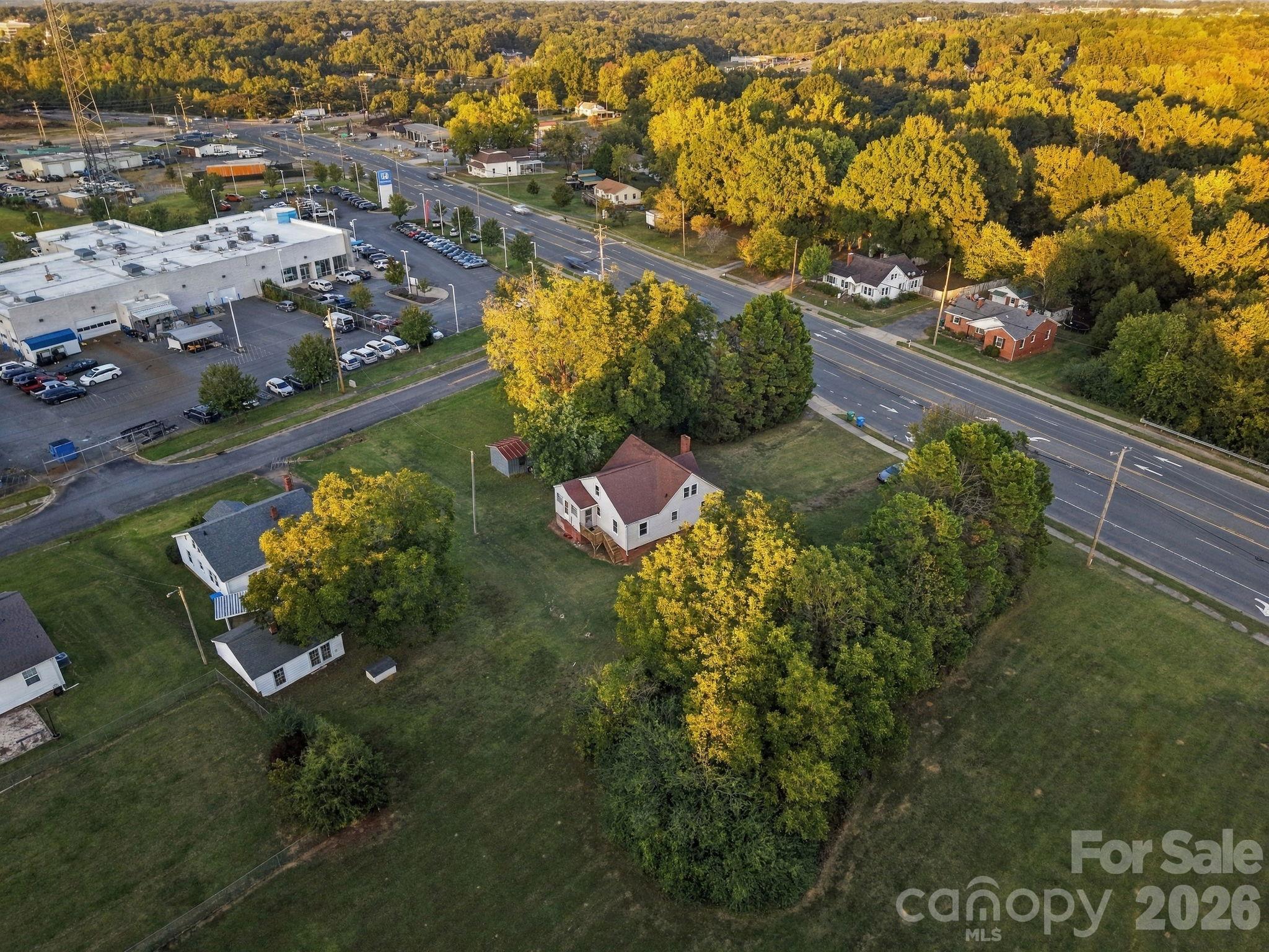 506 Aquadale Road Property Photo 41