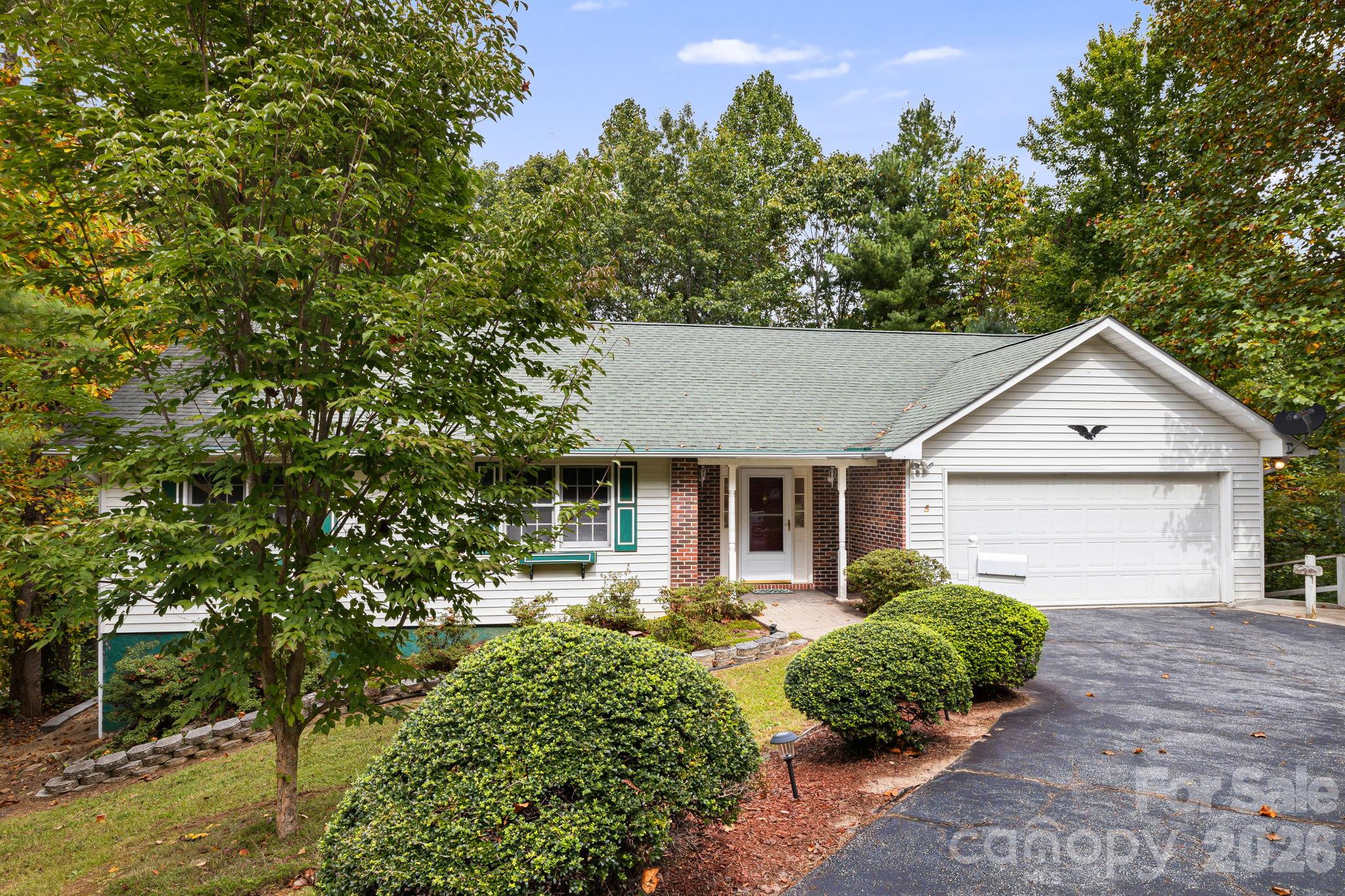 103 Tarragon Place Property Photo 1