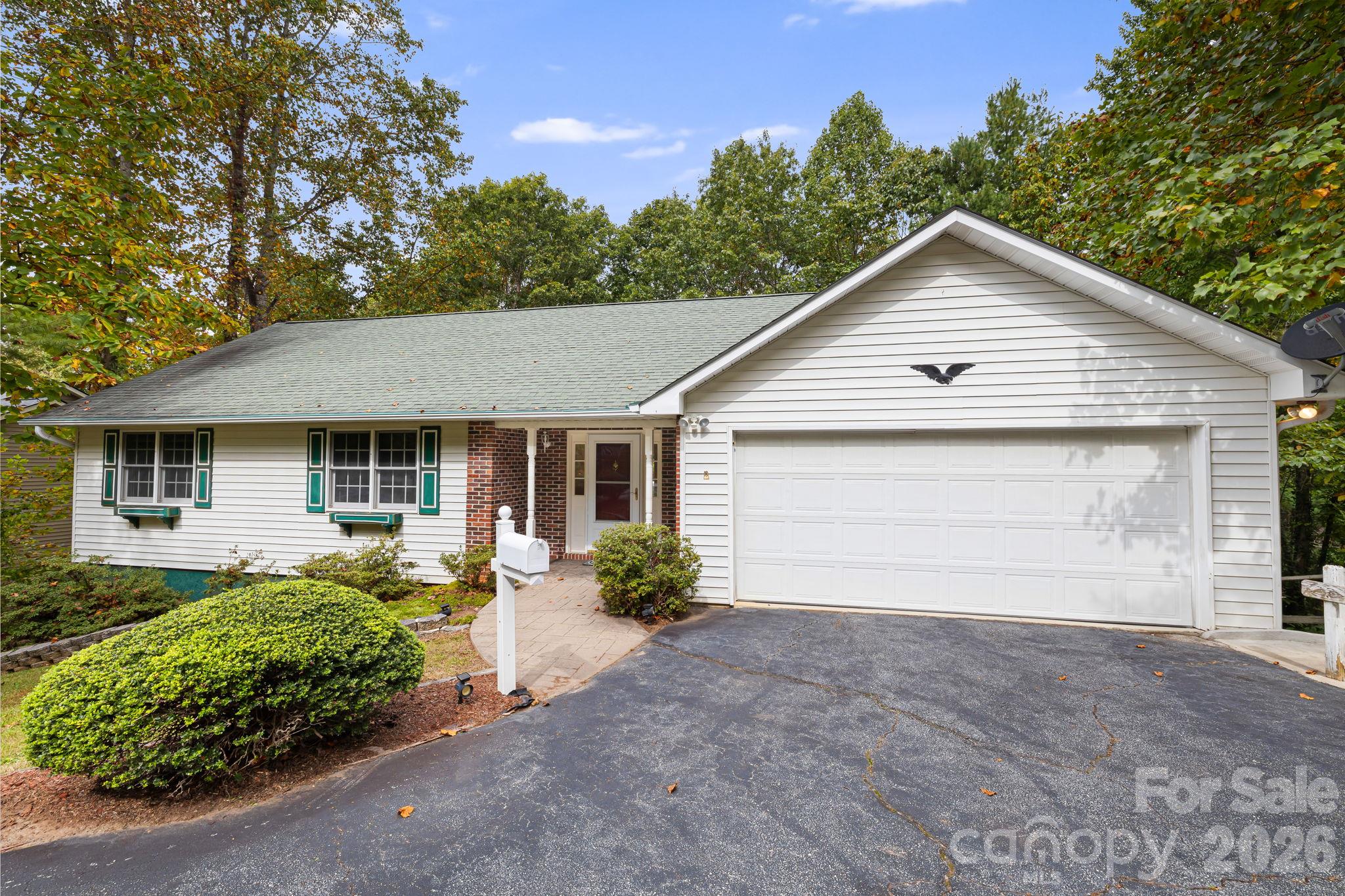 103 Tarragon Place Property Photo 2