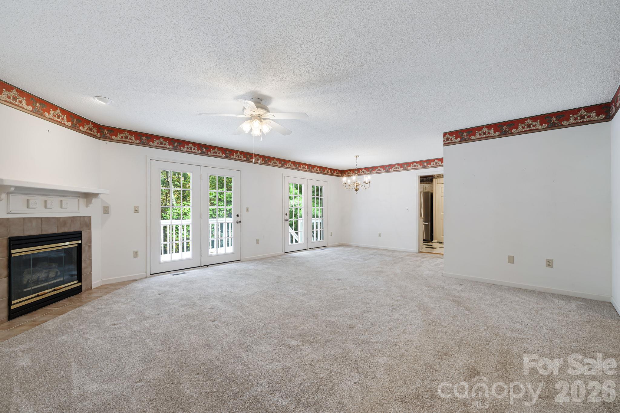 103 Tarragon Place Property Photo 6