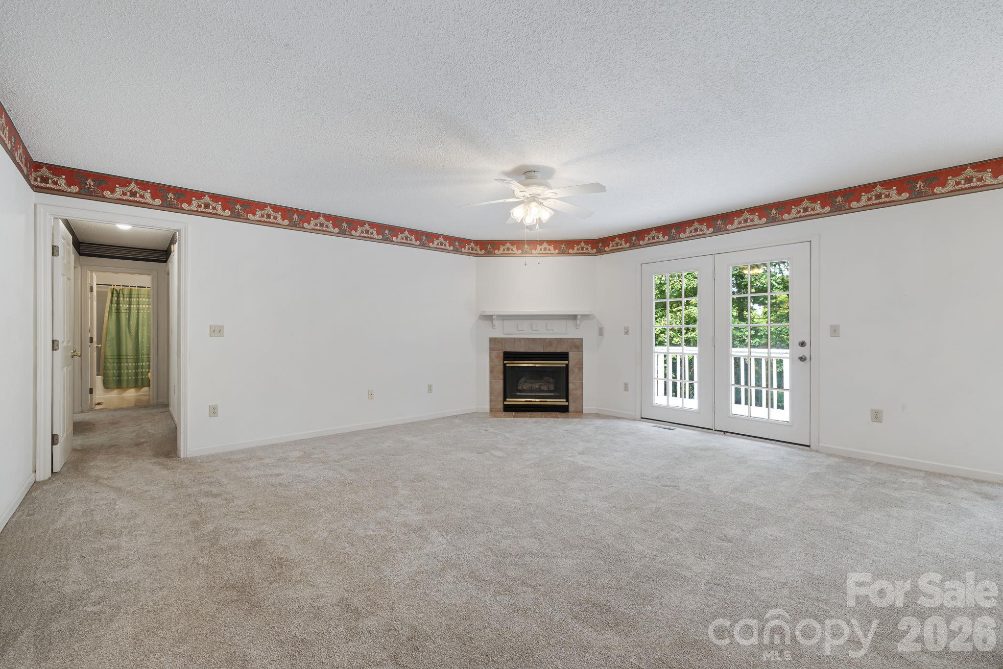 103 Tarragon Place Property Photo 7