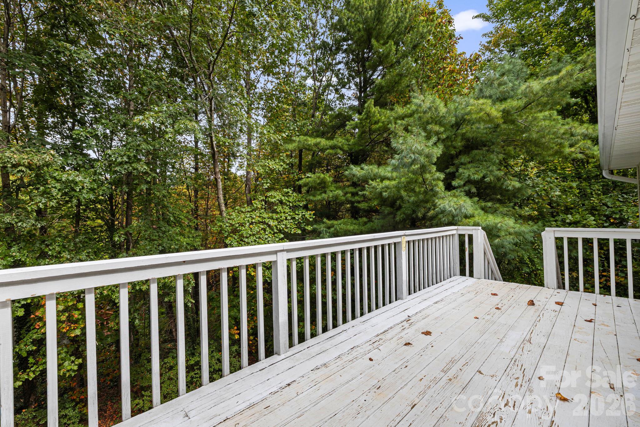 103 Tarragon Place Property Photo 31