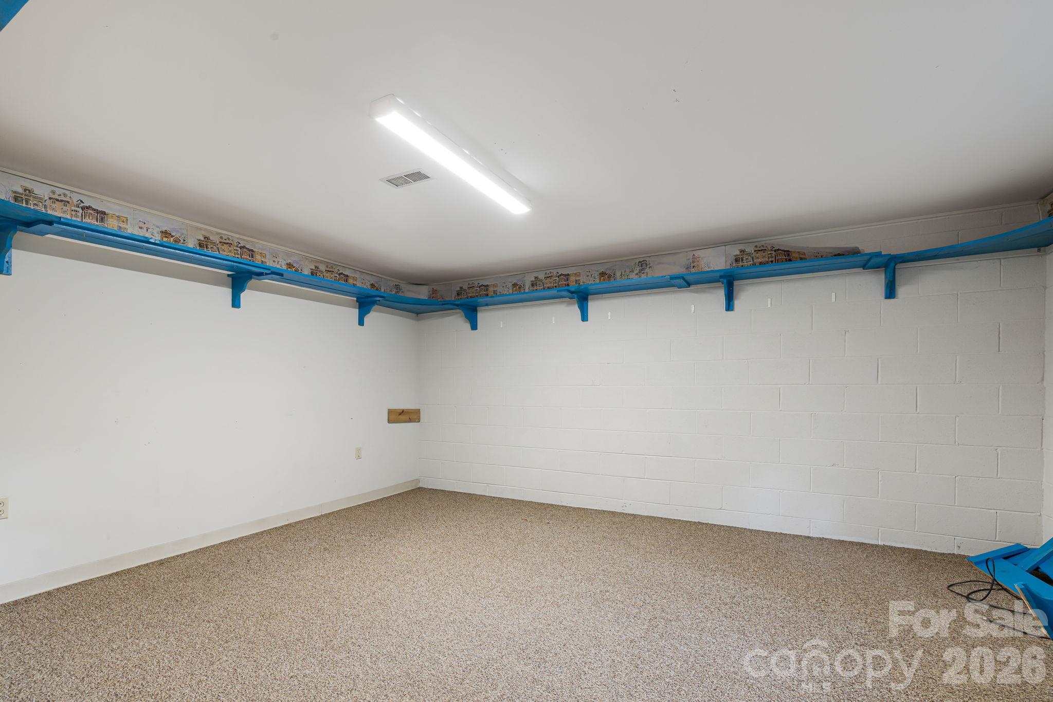 103 Tarragon Place Property Photo 37