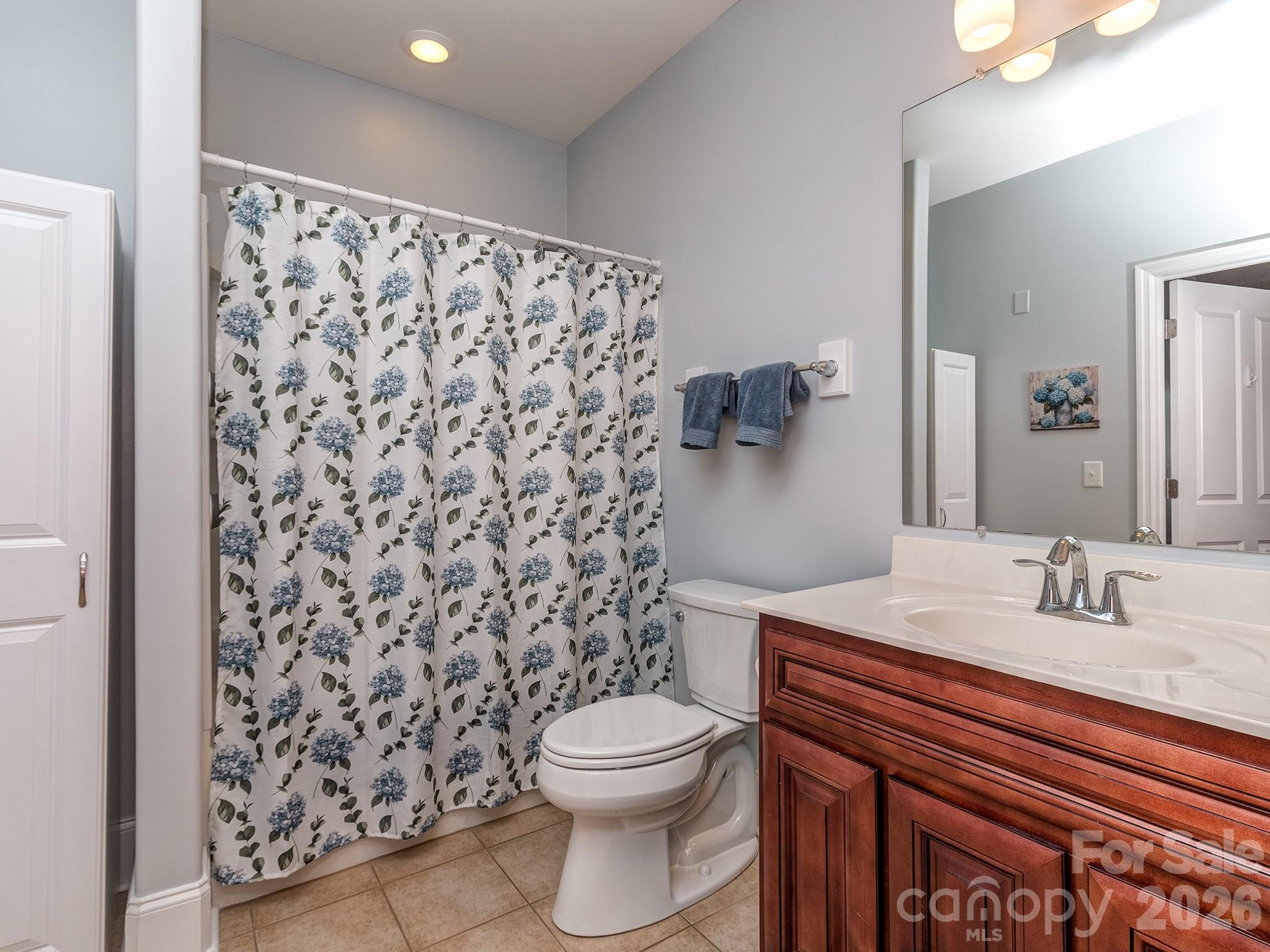 6605 Central Pacific Avenue 302 Property Photo 16