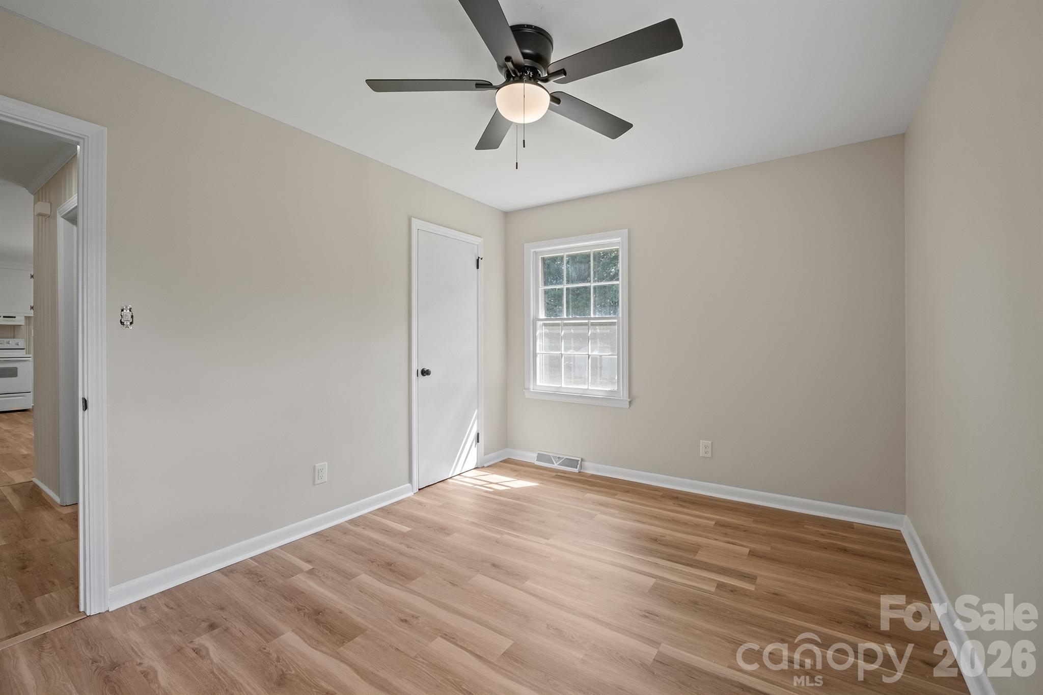 2530 Arnold Drive Property Photo 27
