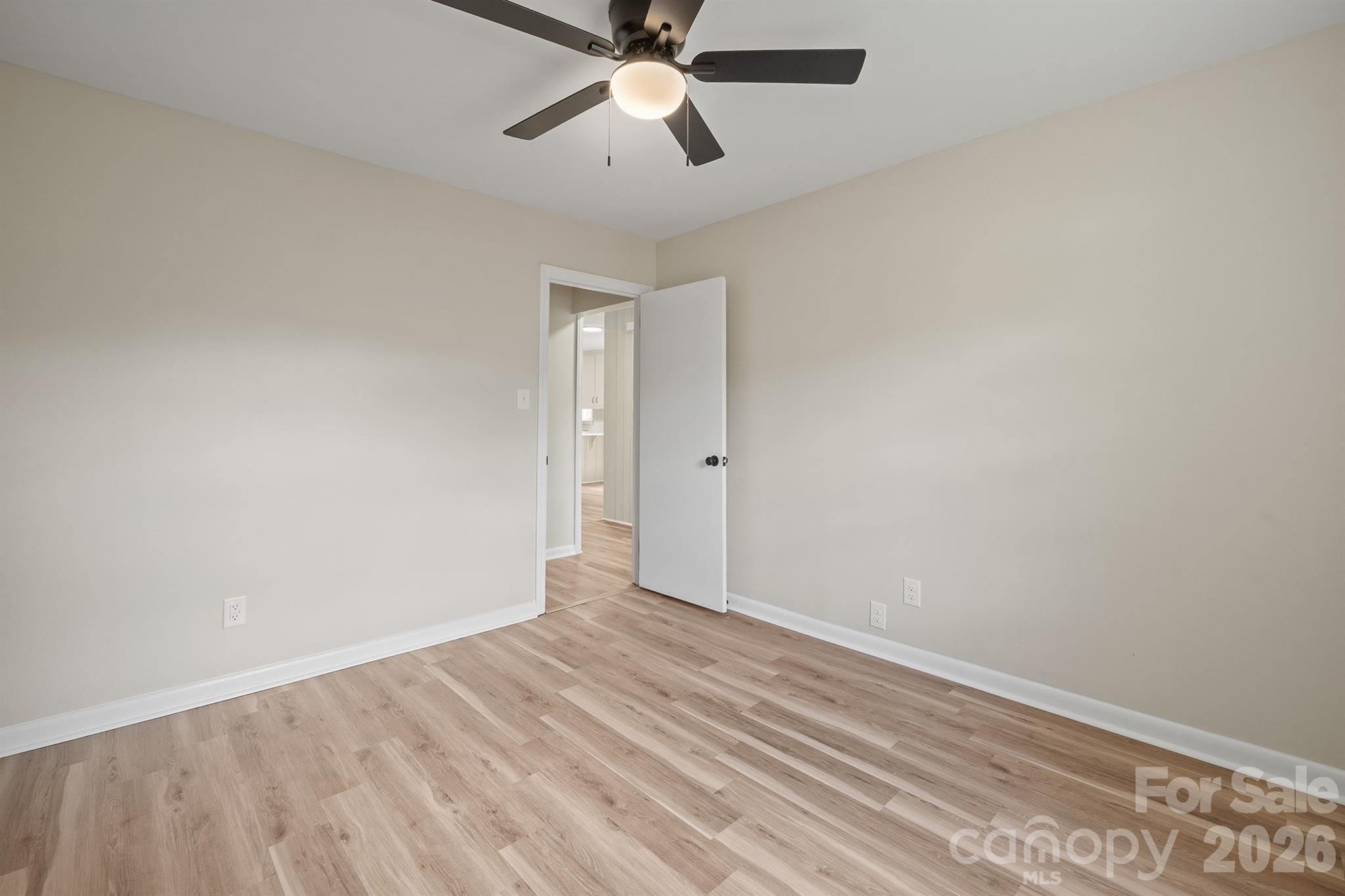 2530 Arnold Drive Property Photo 29