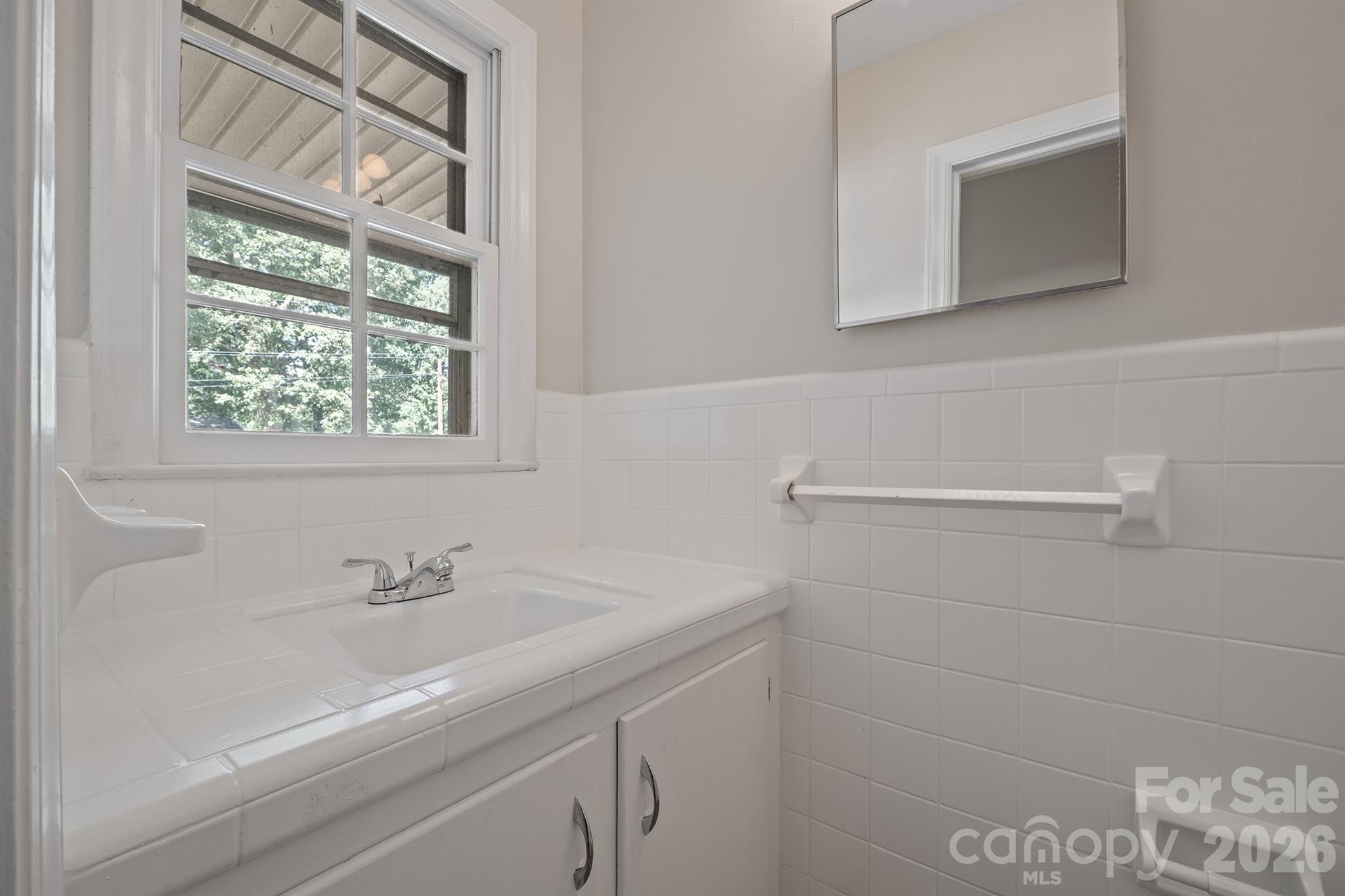 2530 Arnold Drive Property Photo 31