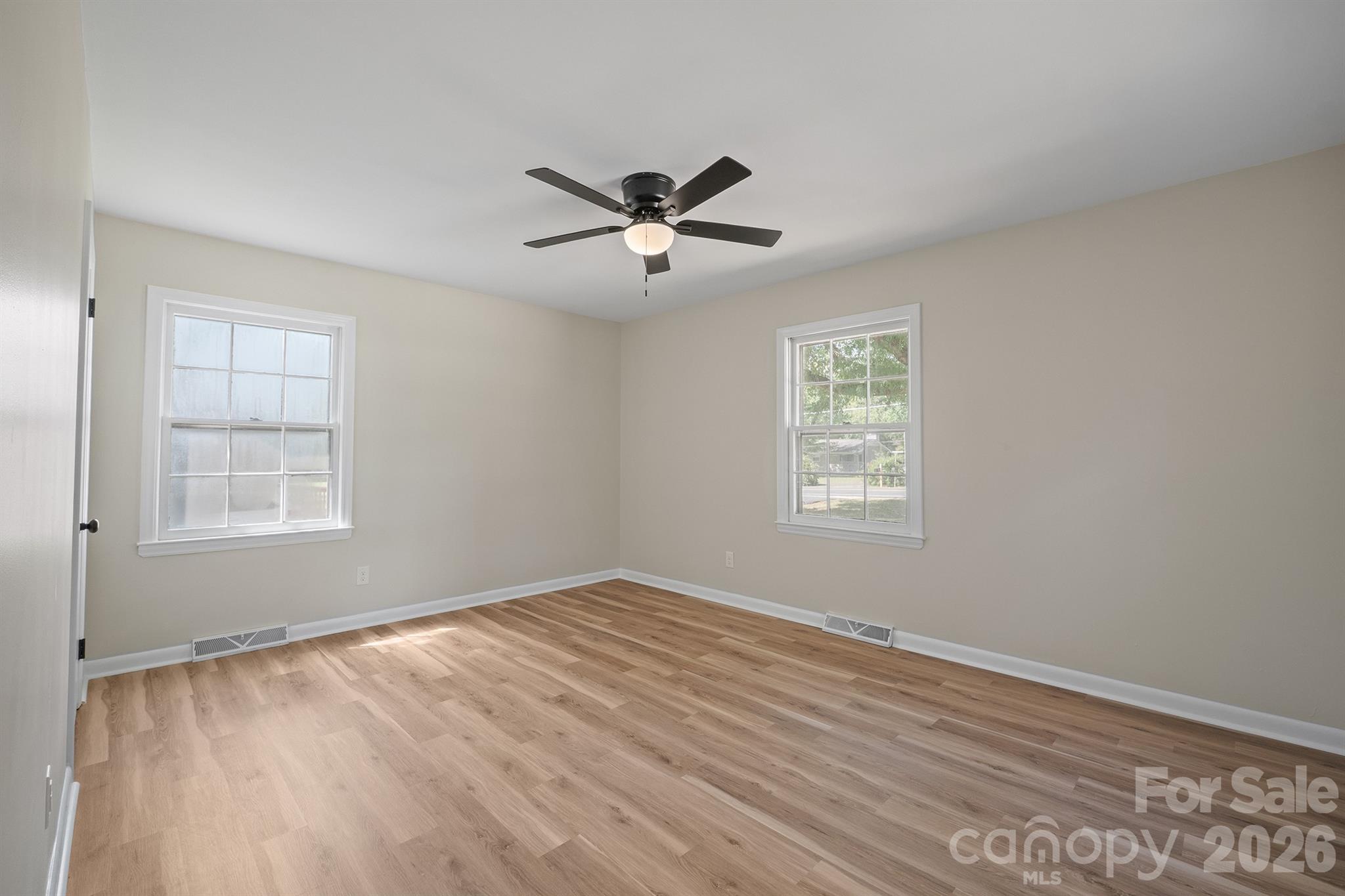 2530 Arnold Drive Property Photo 32