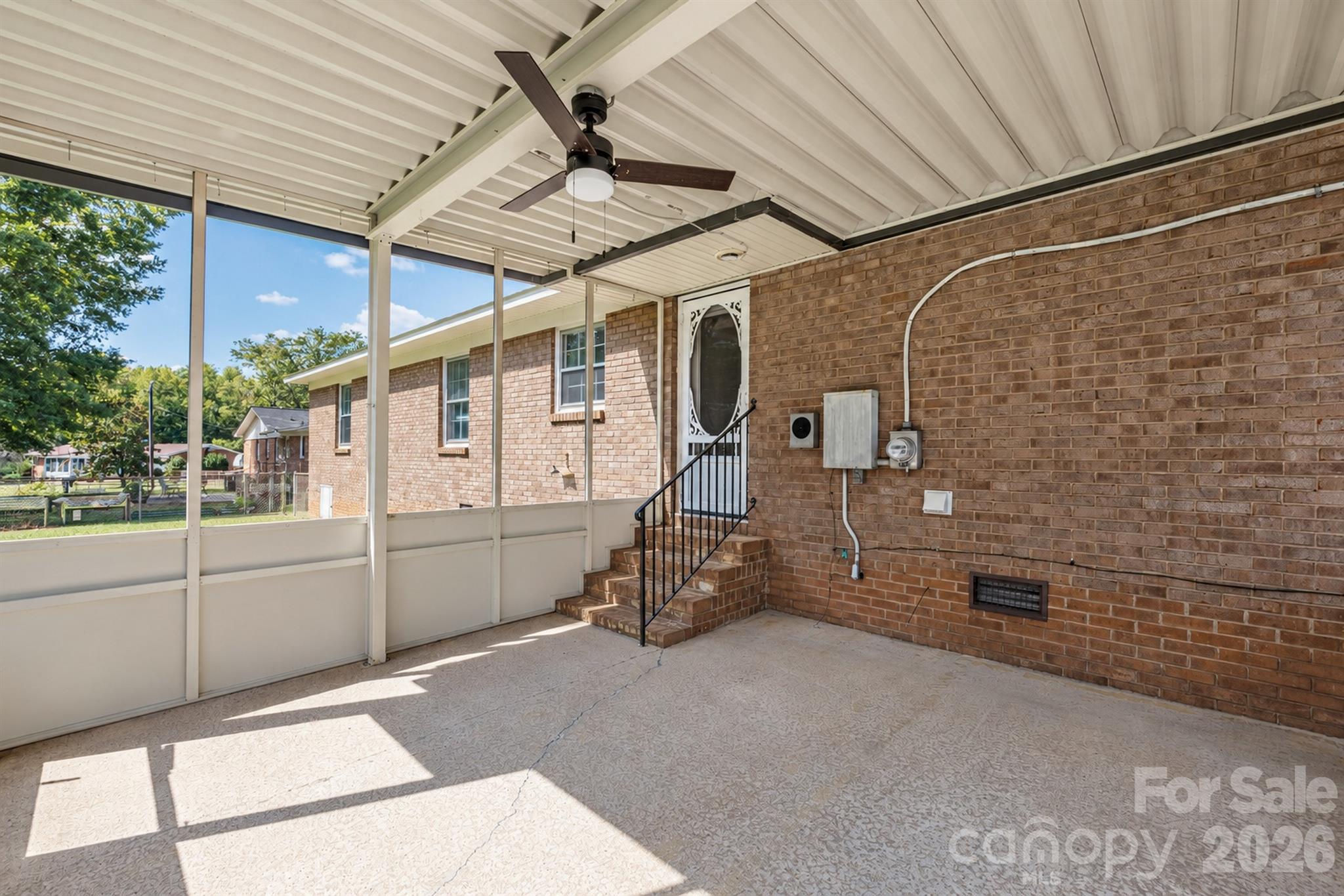 2530 Arnold Drive Property Photo 36