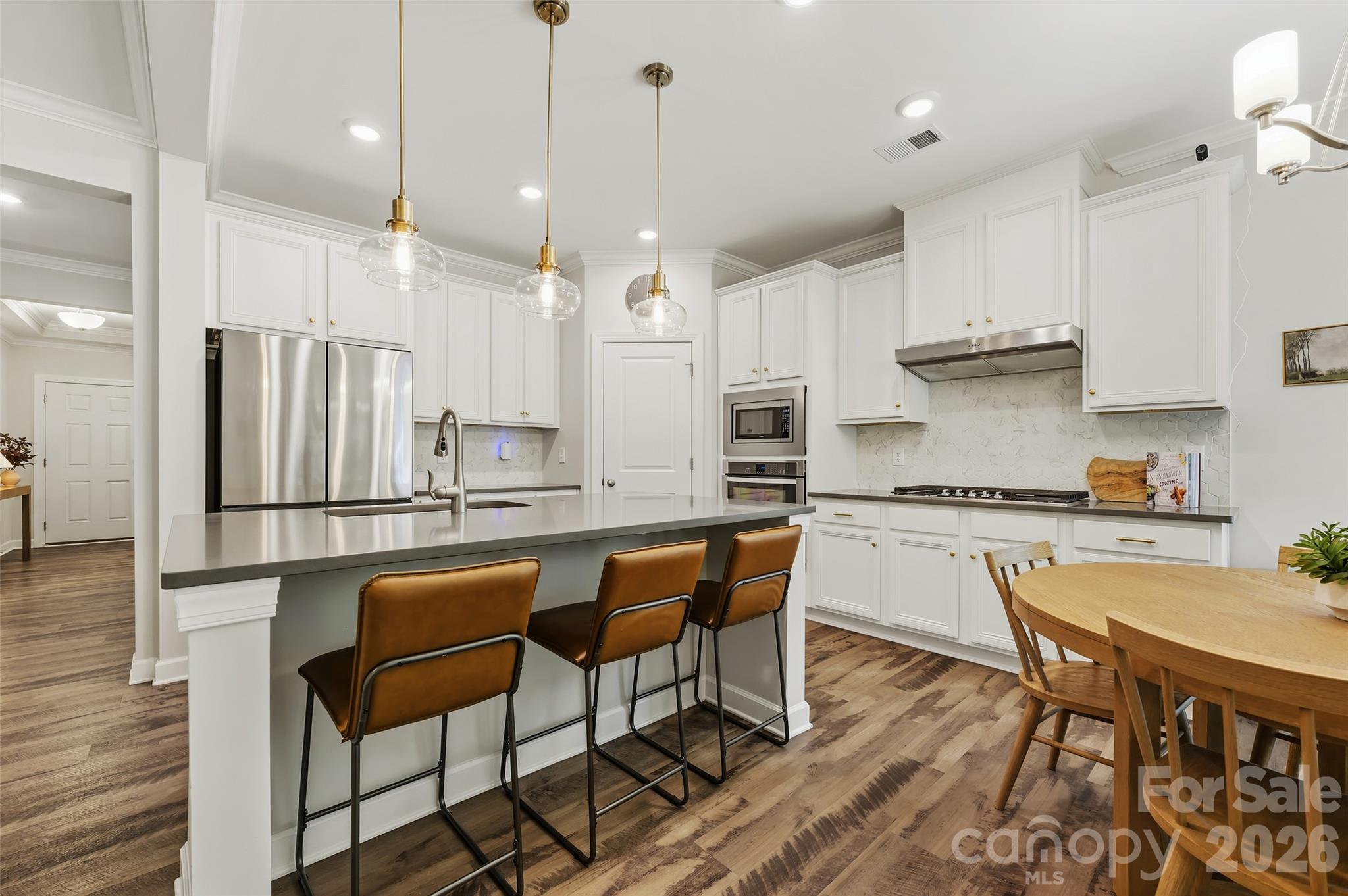 3000 Cedric Court Property Photo 9