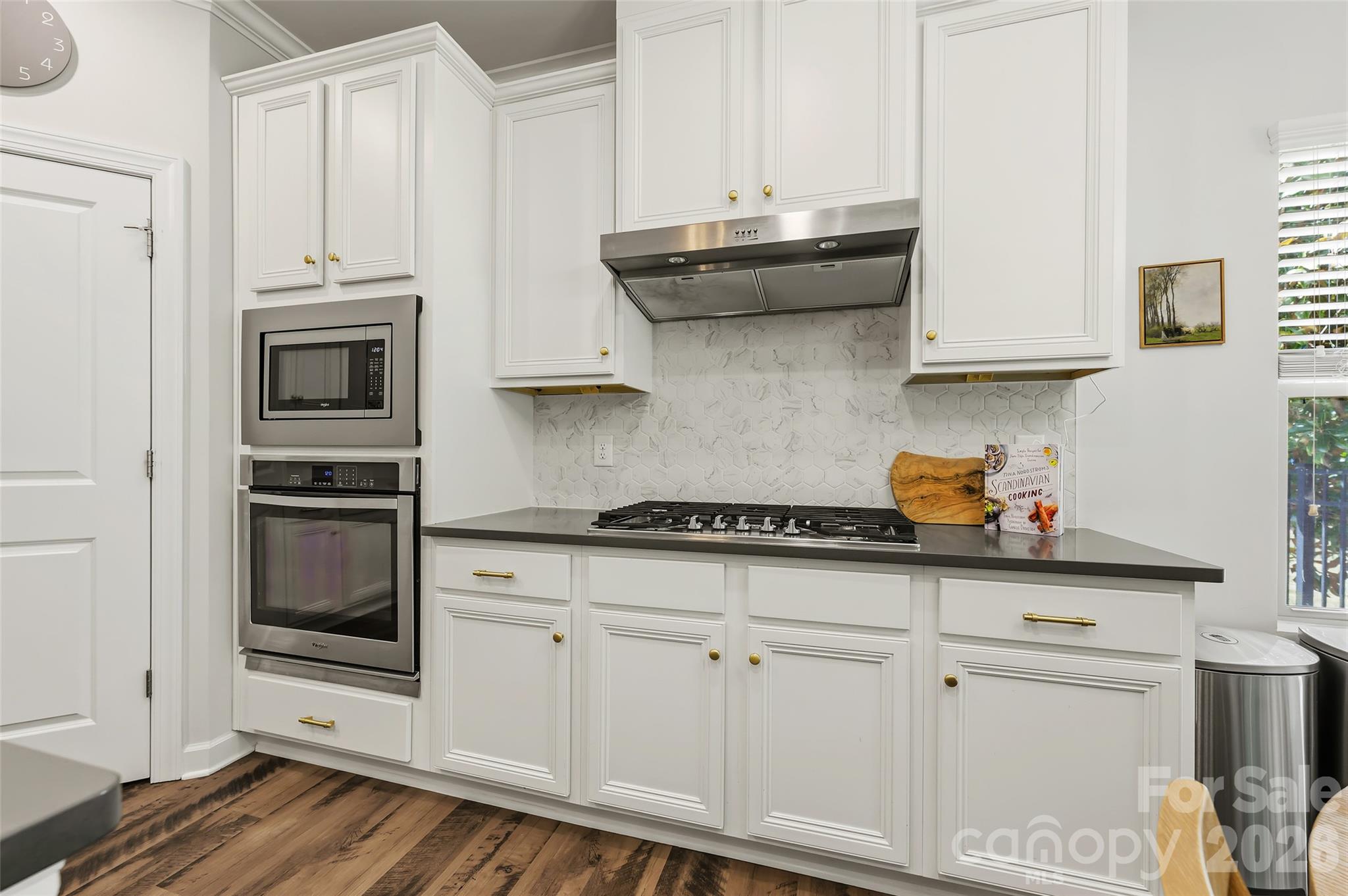 3000 Cedric Court Property Photo 11