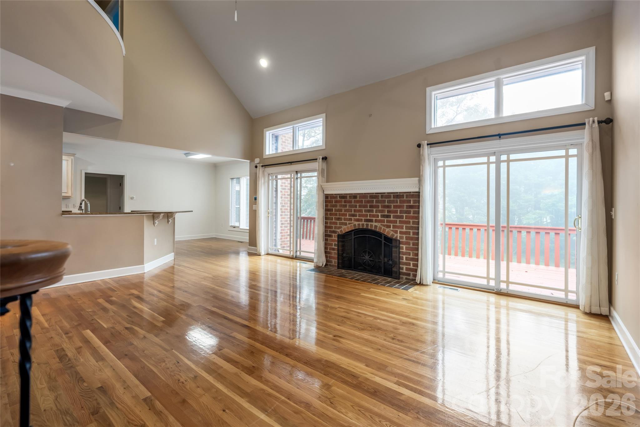 4943 Elmhurst Drive Property Photo 11