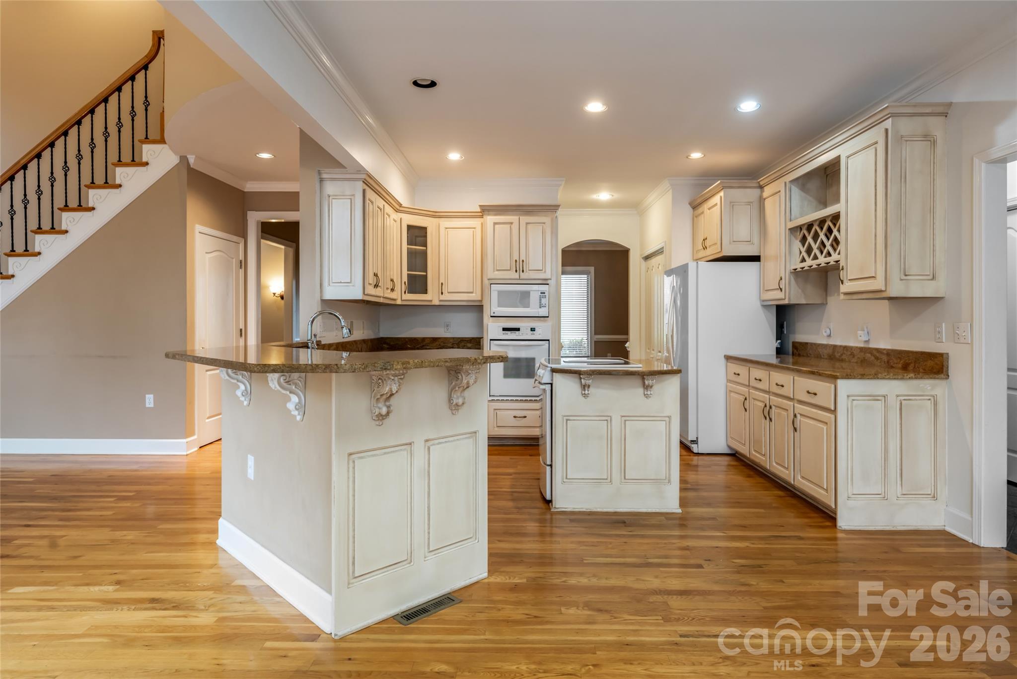 4943 Elmhurst Drive Property Photo 15