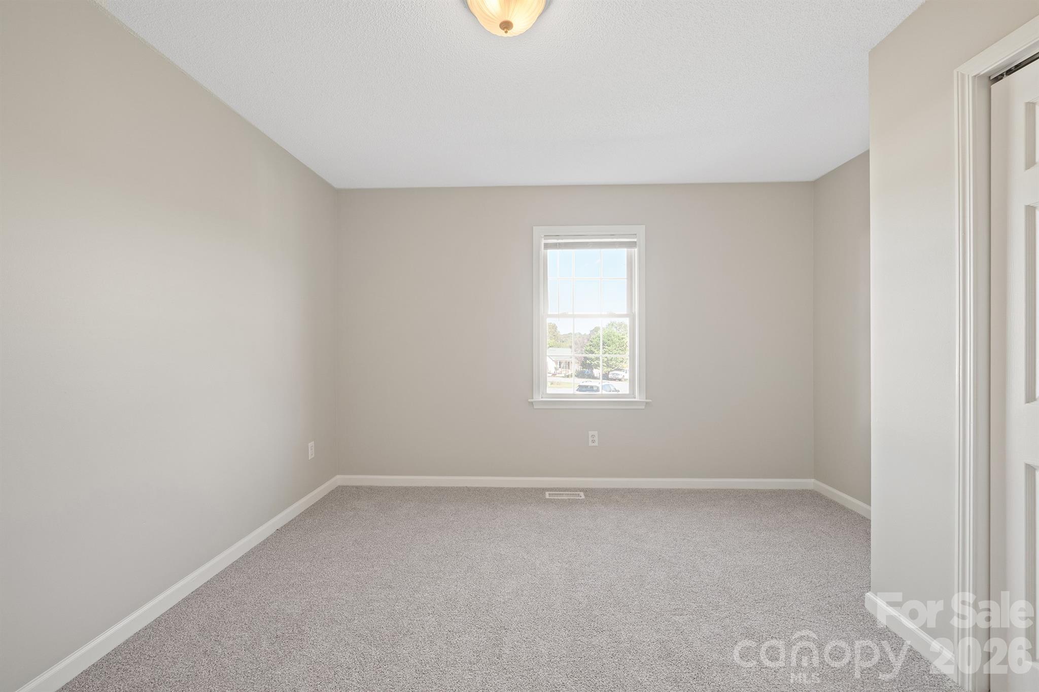 1061 Isenhour Court Property Photo 25