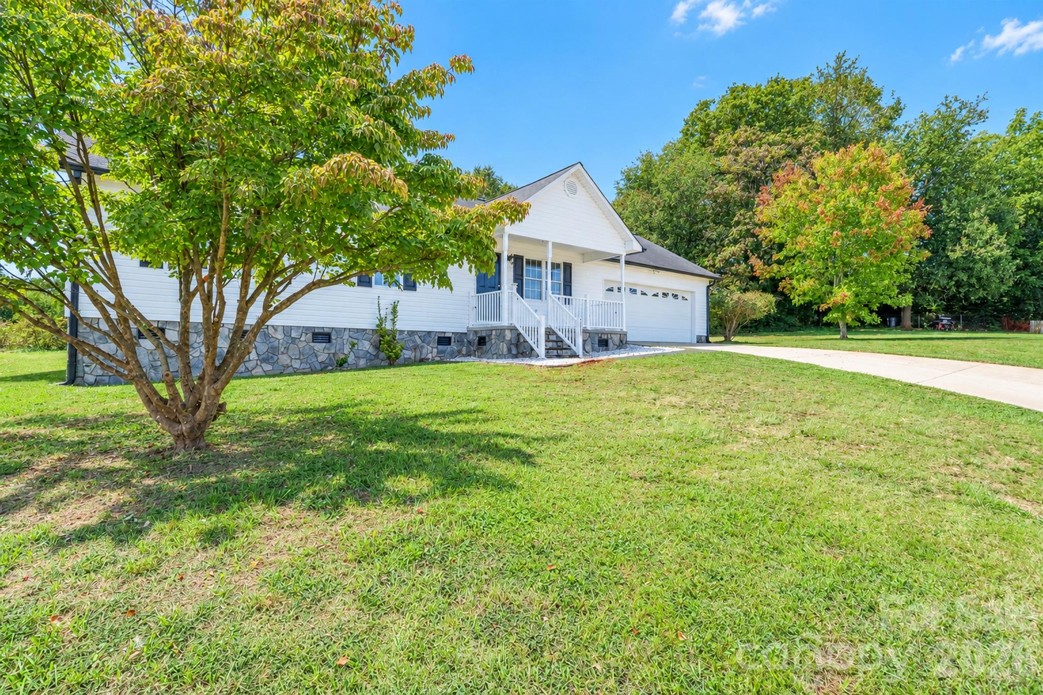 1061 Isenhour Court Property Photo 30