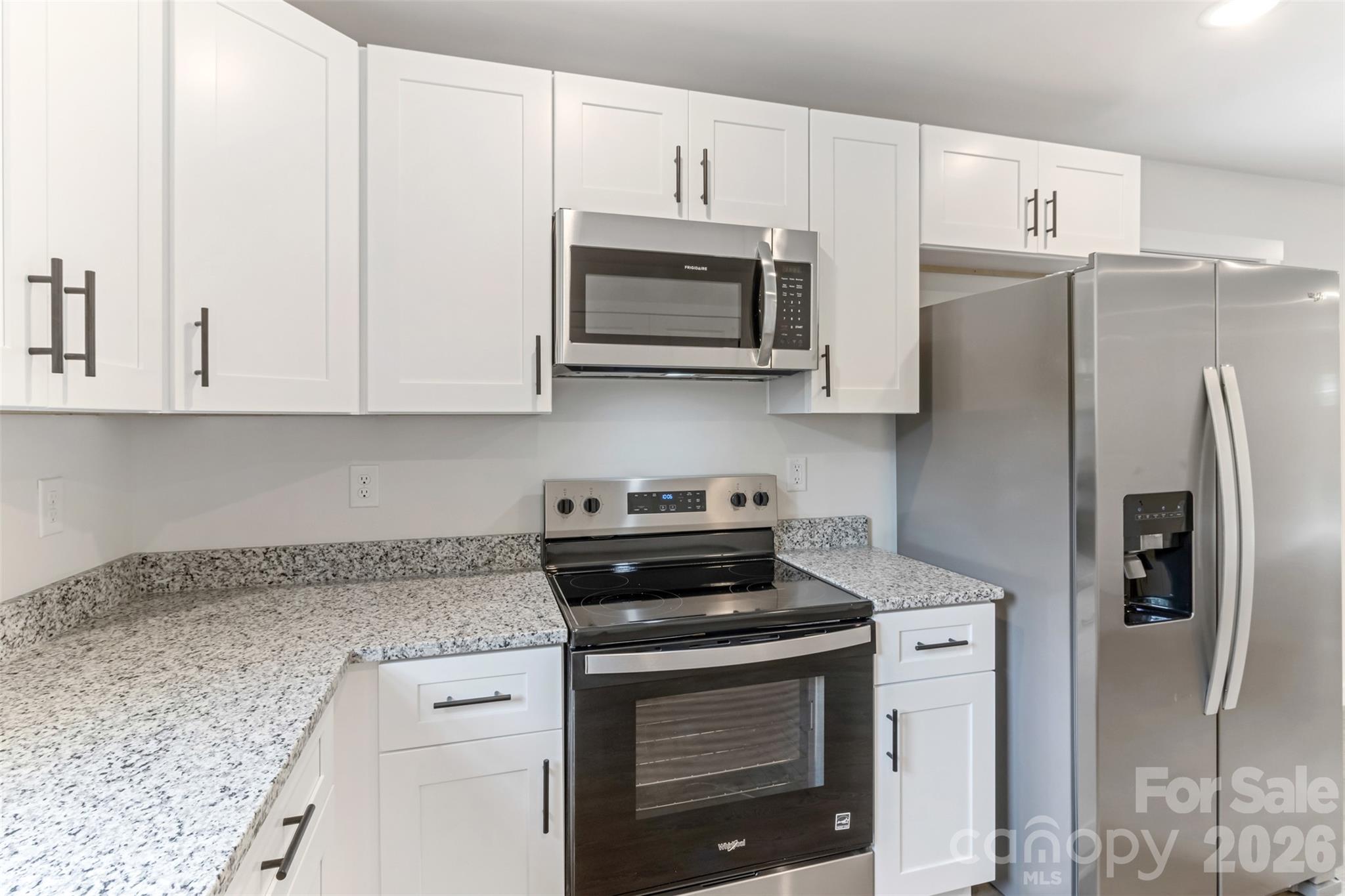 603-605 6th Avenue 2 Property Photo 4