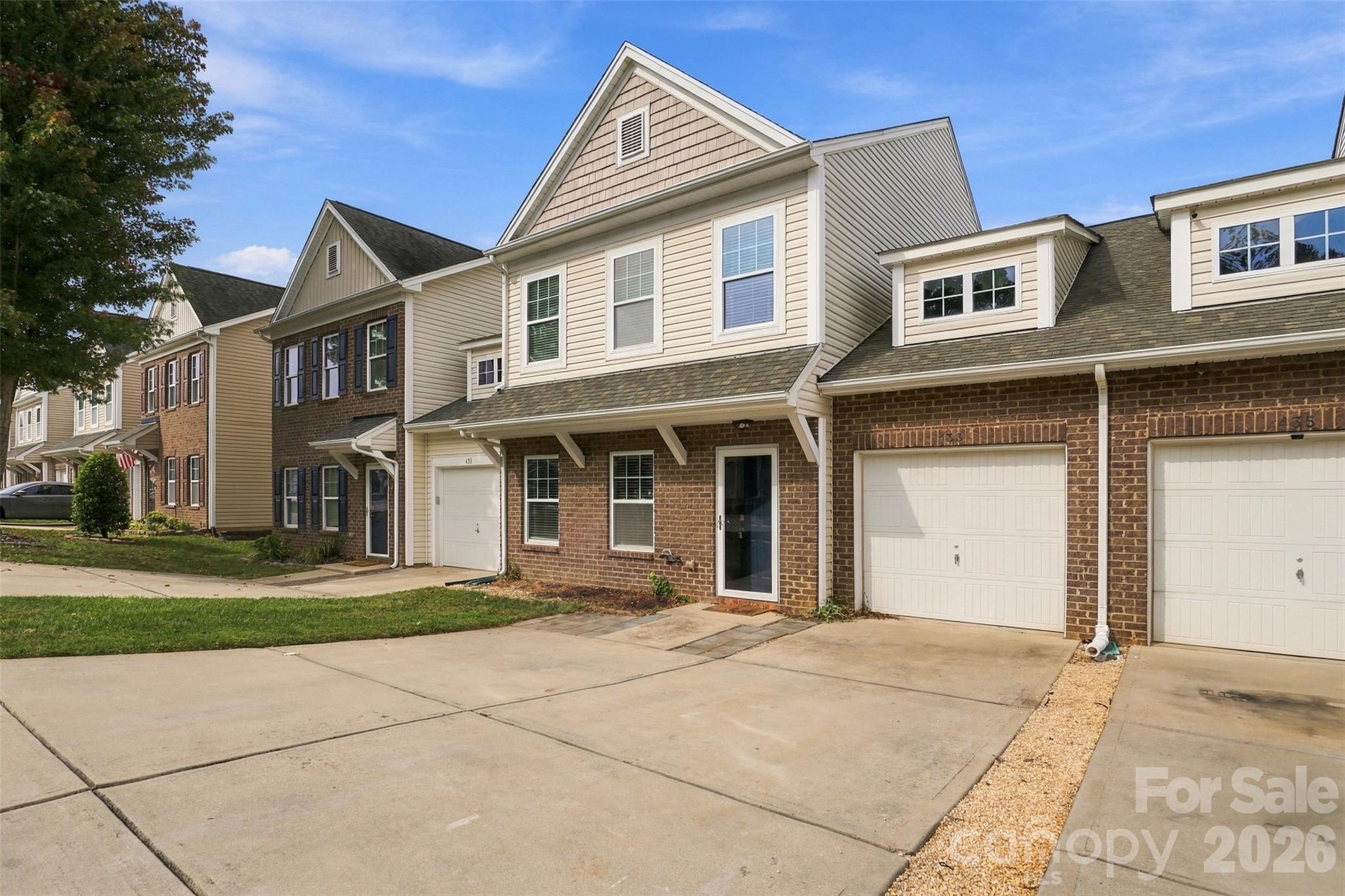 433 Battery Circle Property Photo 3