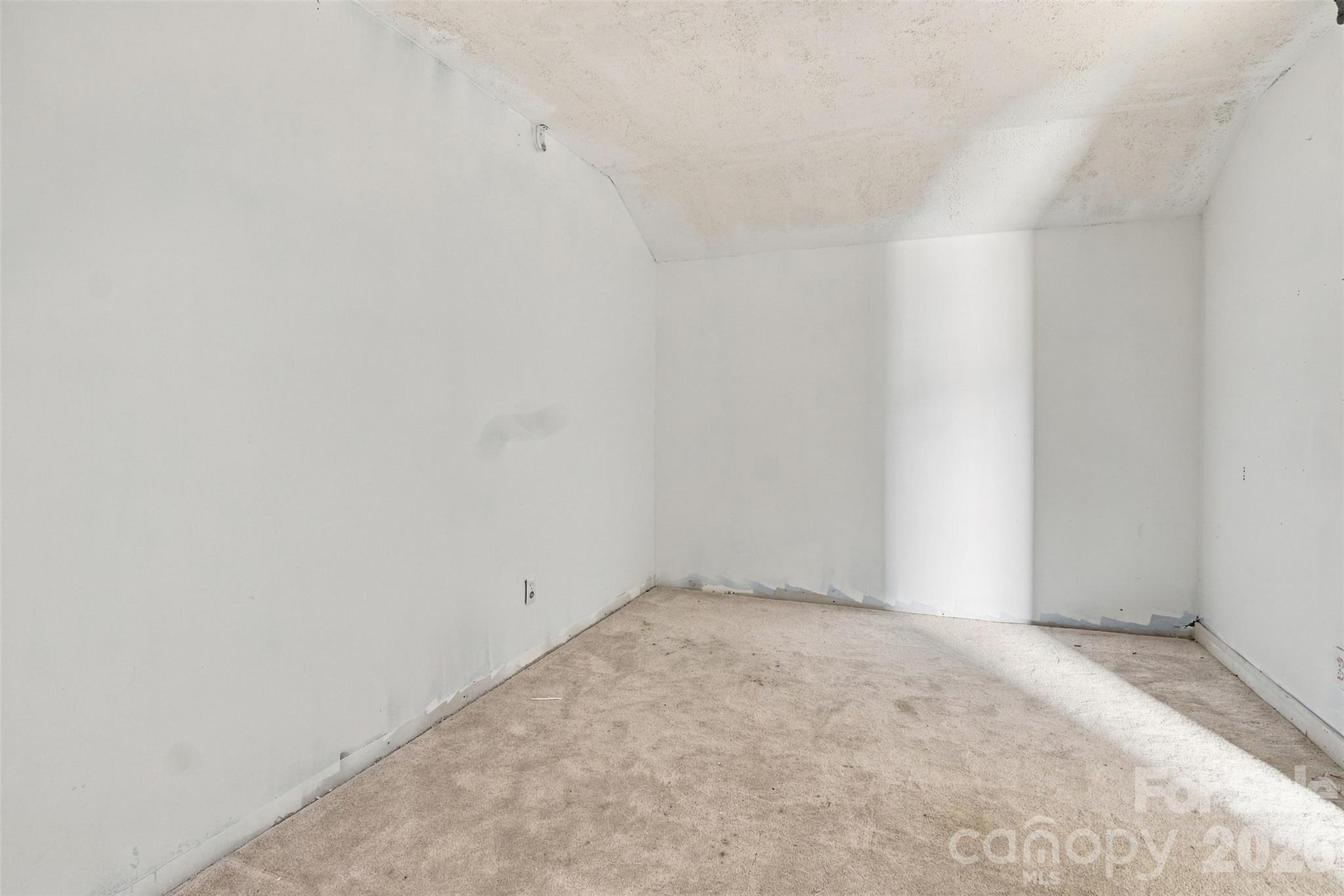 433 Battery Circle Property Photo 25