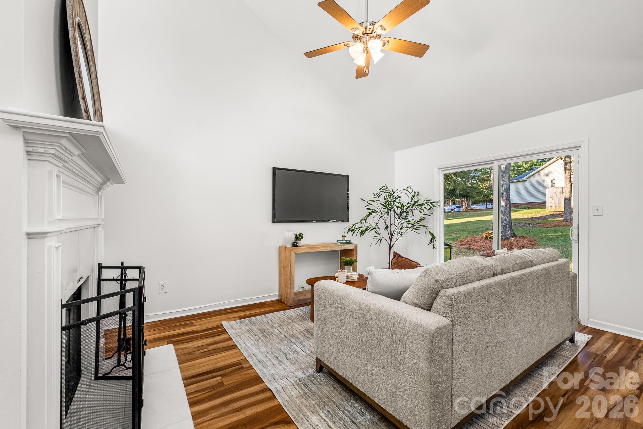 11413 Kingfisher Drive Property Photo 8