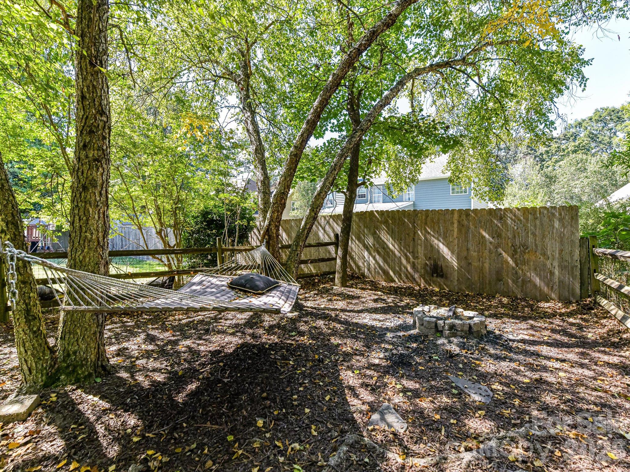 17127 Windy Oaks Court Property Photo 37