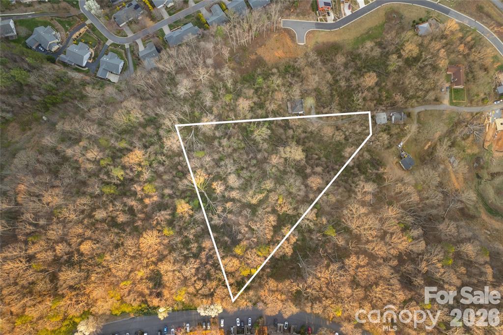 9999 Weaver Hill Road Property Photo 3