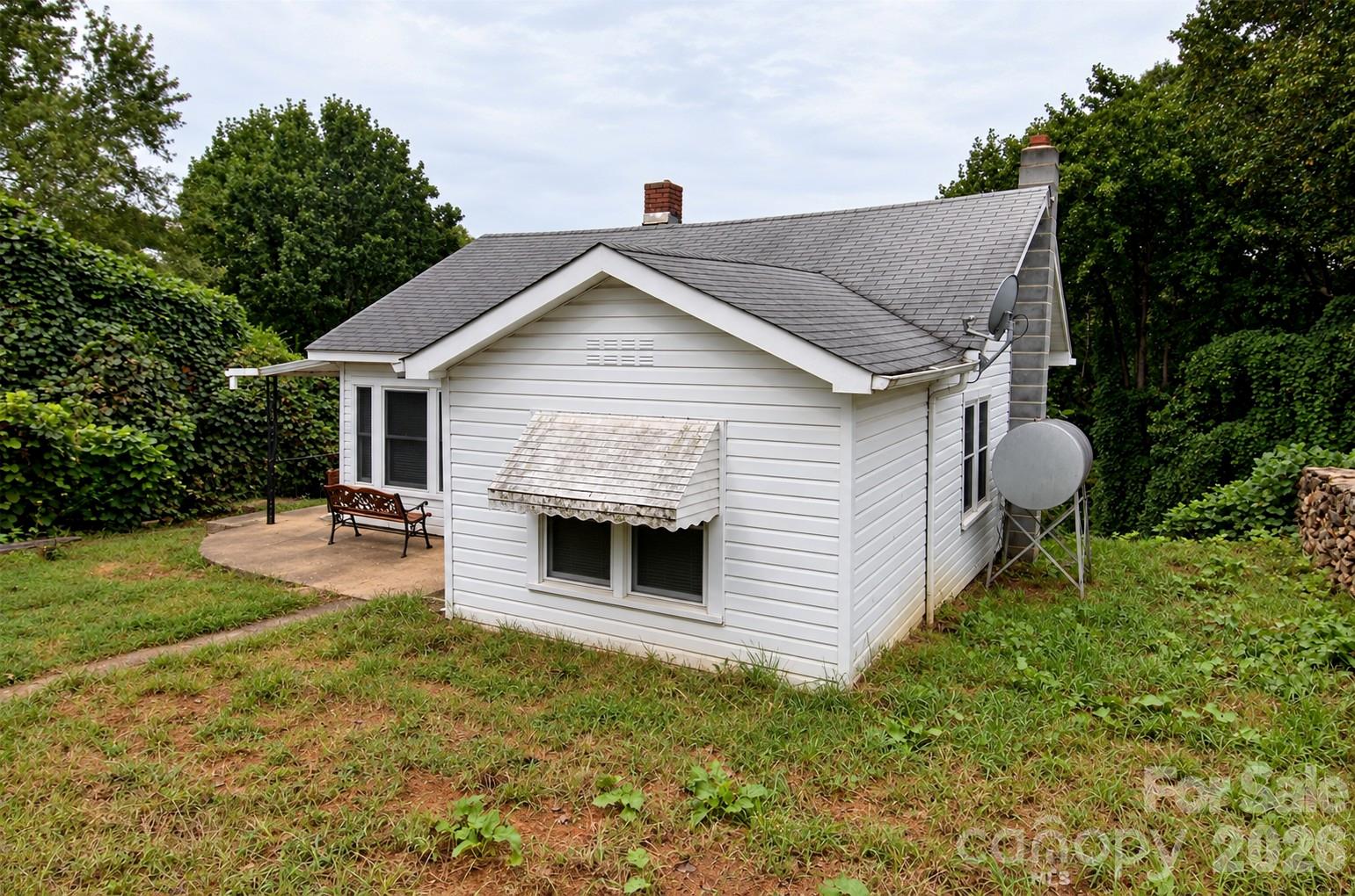 440 Hillcrest Drive Property Photo 10