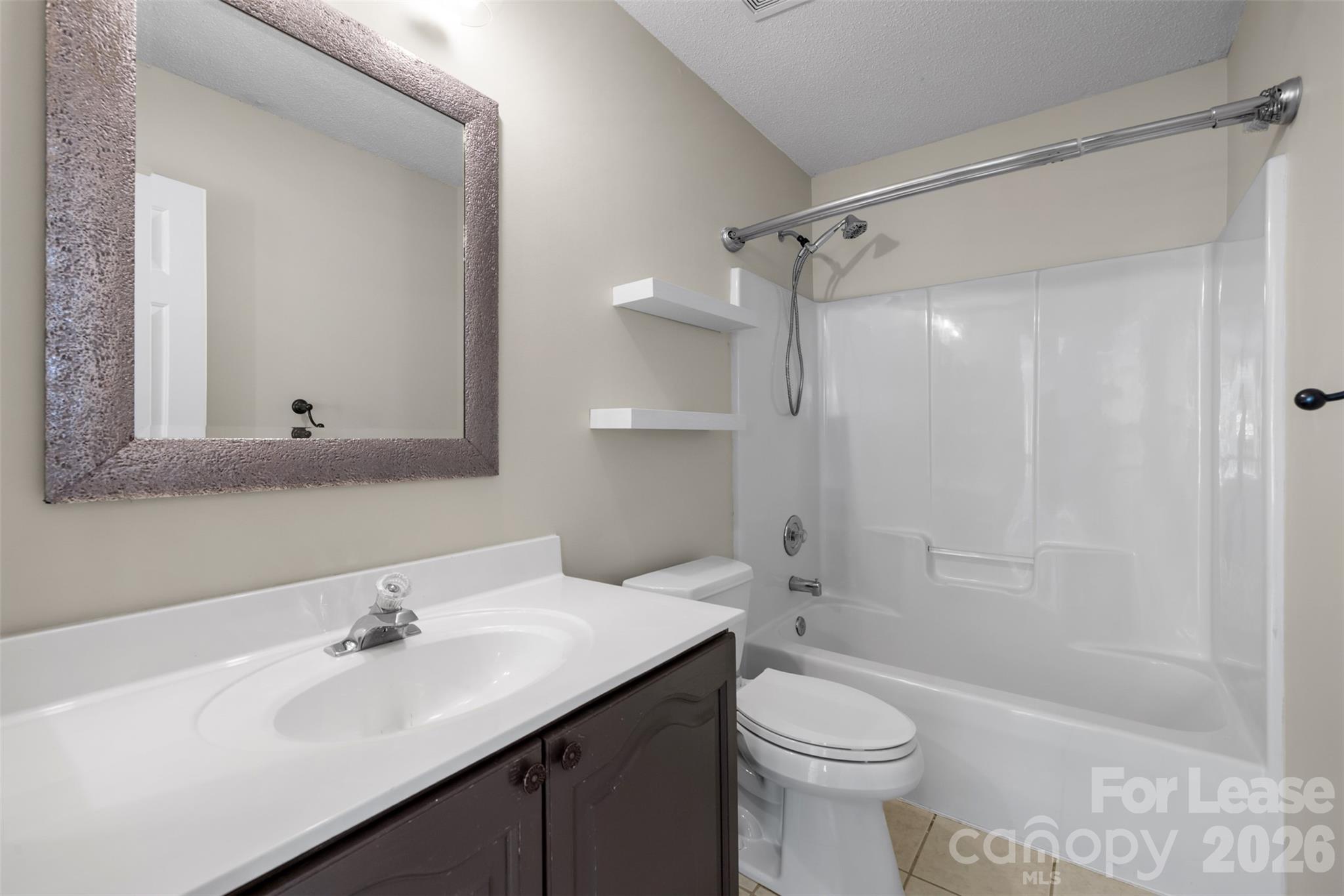 6102 Tesh Court Property Photo 23