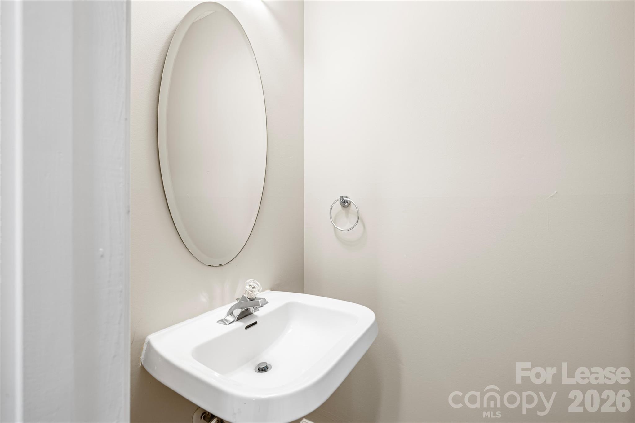 6102 Tesh Court Property Photo 24