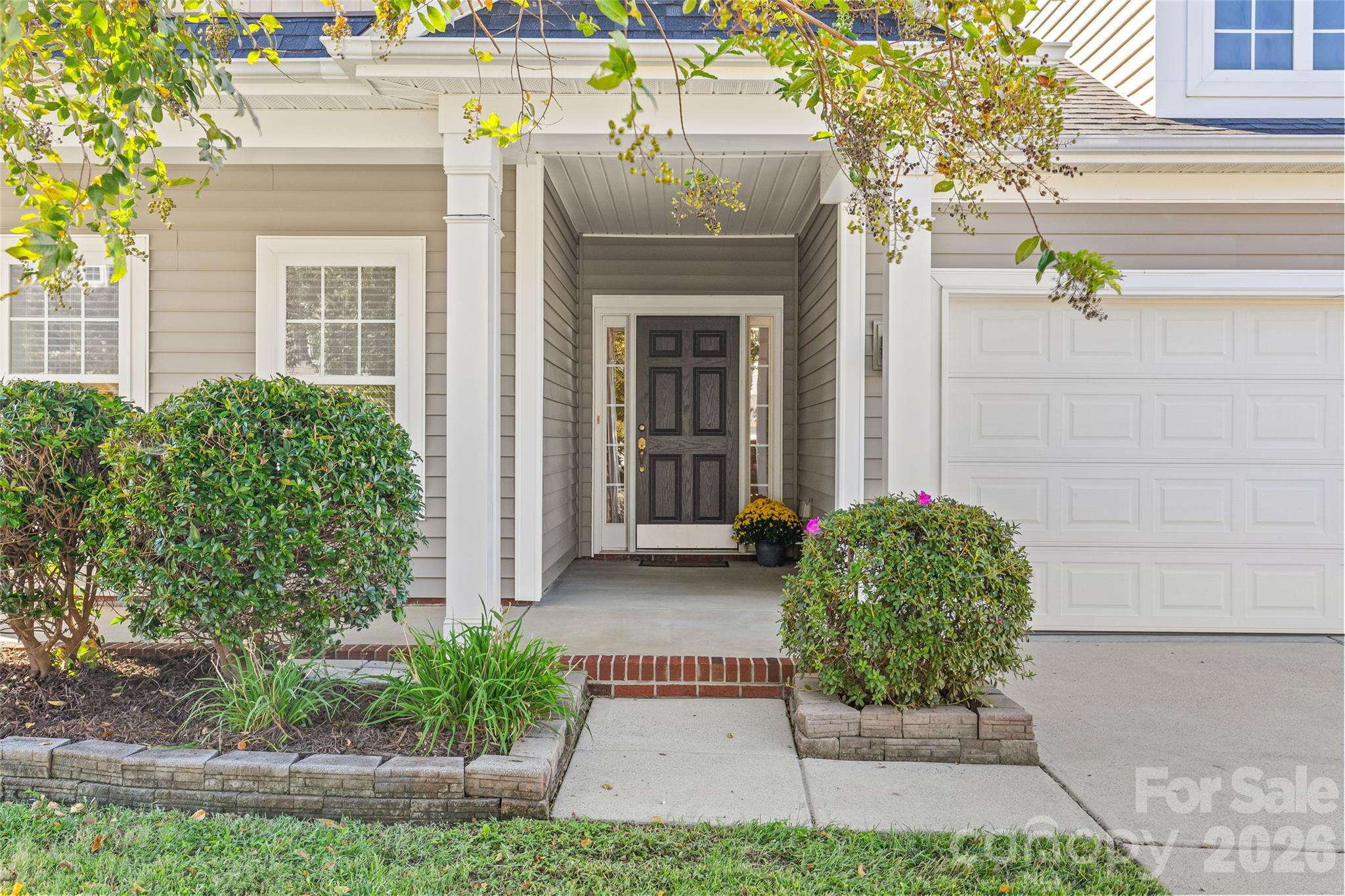 5003 Symphony Lane Property Photo 4