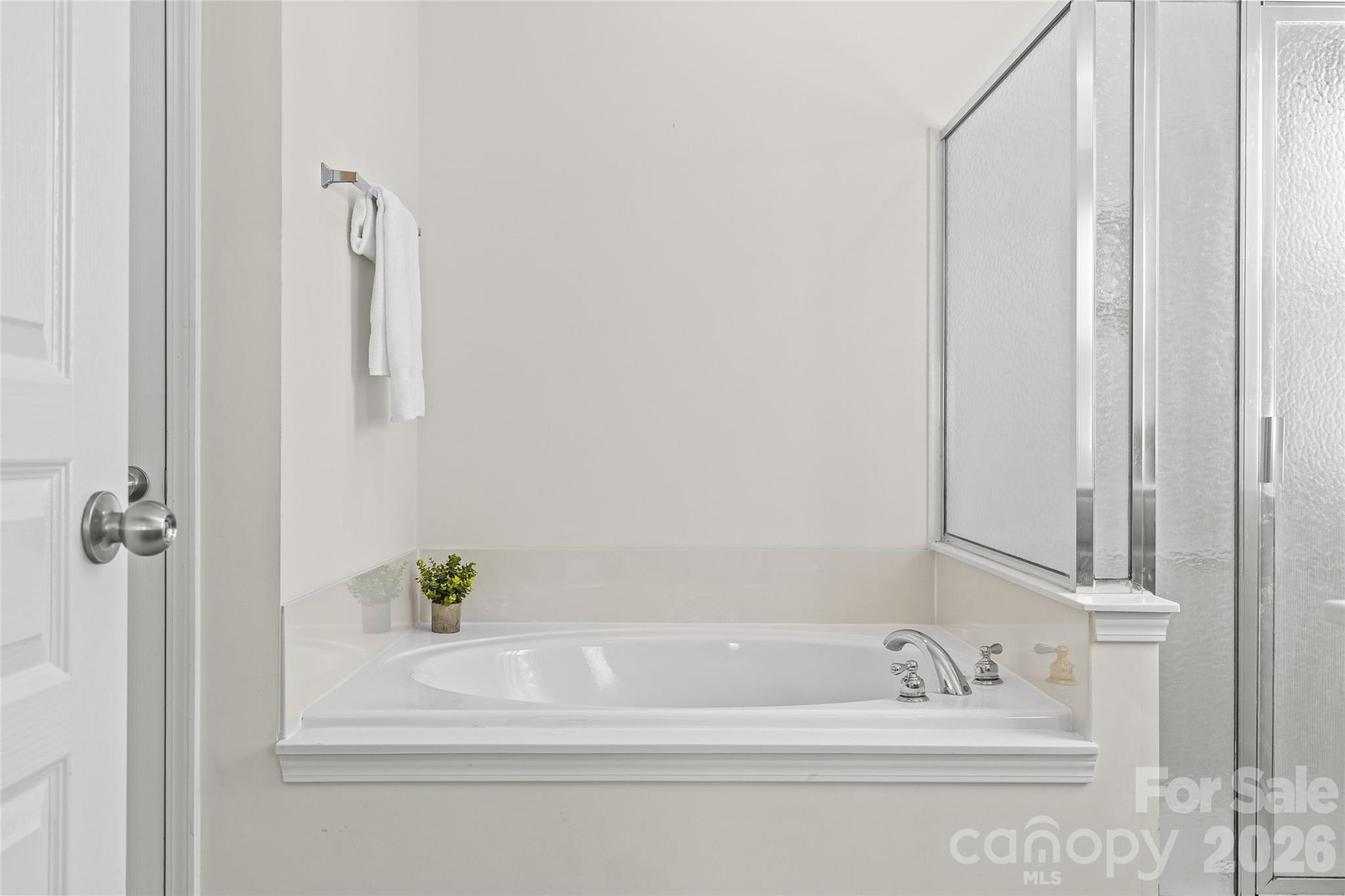 5003 Symphony Lane Property Photo 37