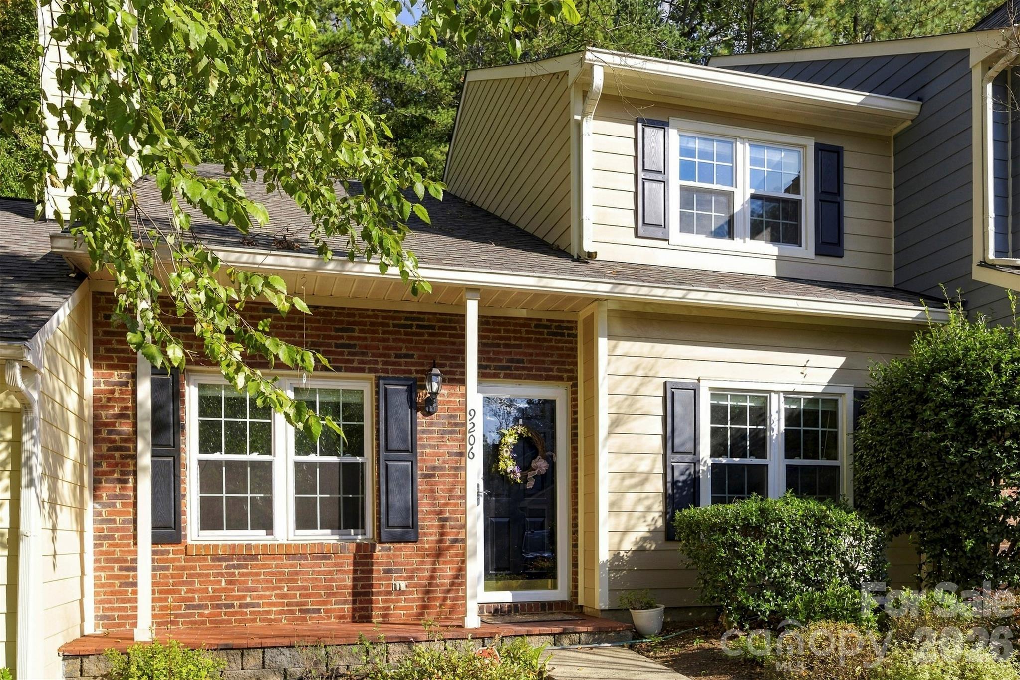 9206 Arbourgate Meadows Lane Property Photo 3