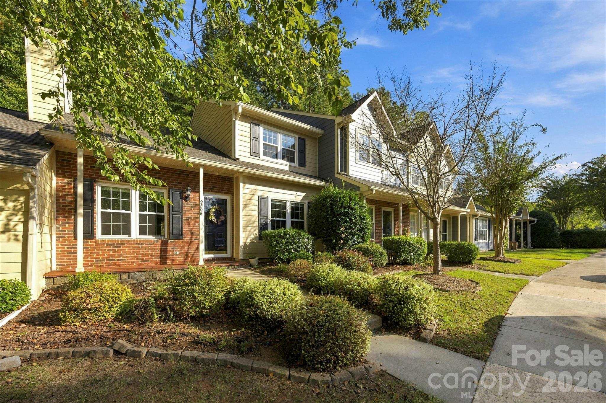 9206 Arbourgate Meadows Lane Property Photo 4