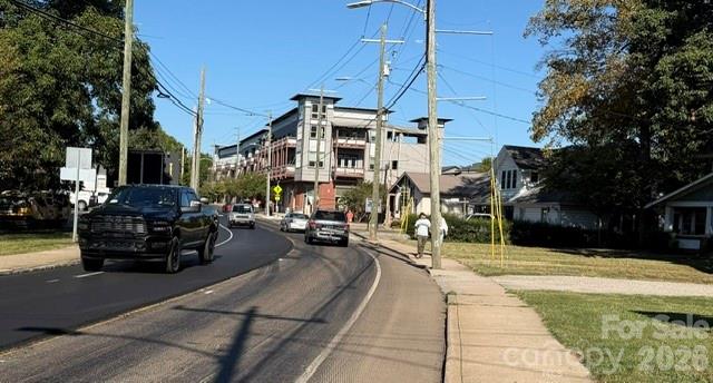 899 Haywood Road Property Photo 6