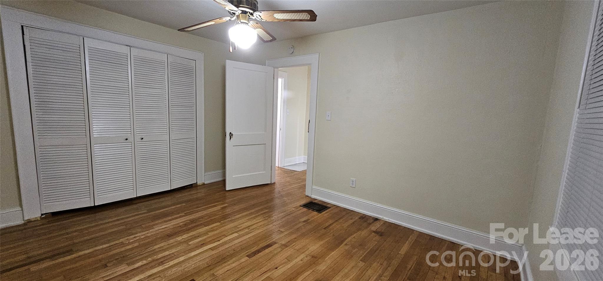 1012 8th Street Property Photo 4