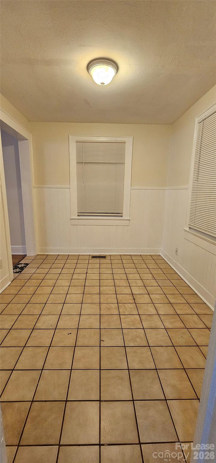 1012 8th Street Property Photo 7