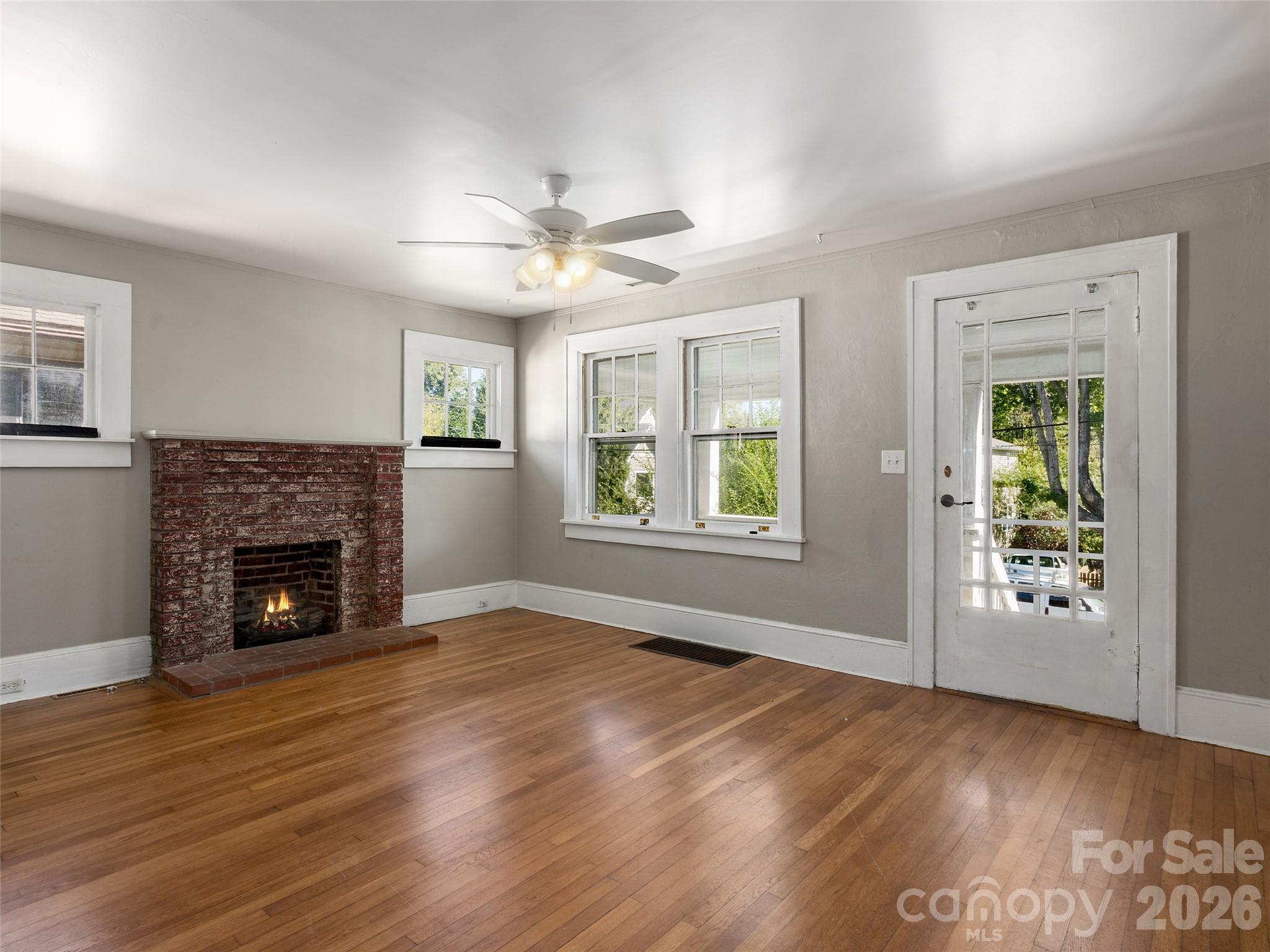 33 Madeline Avenue Property Photo 5