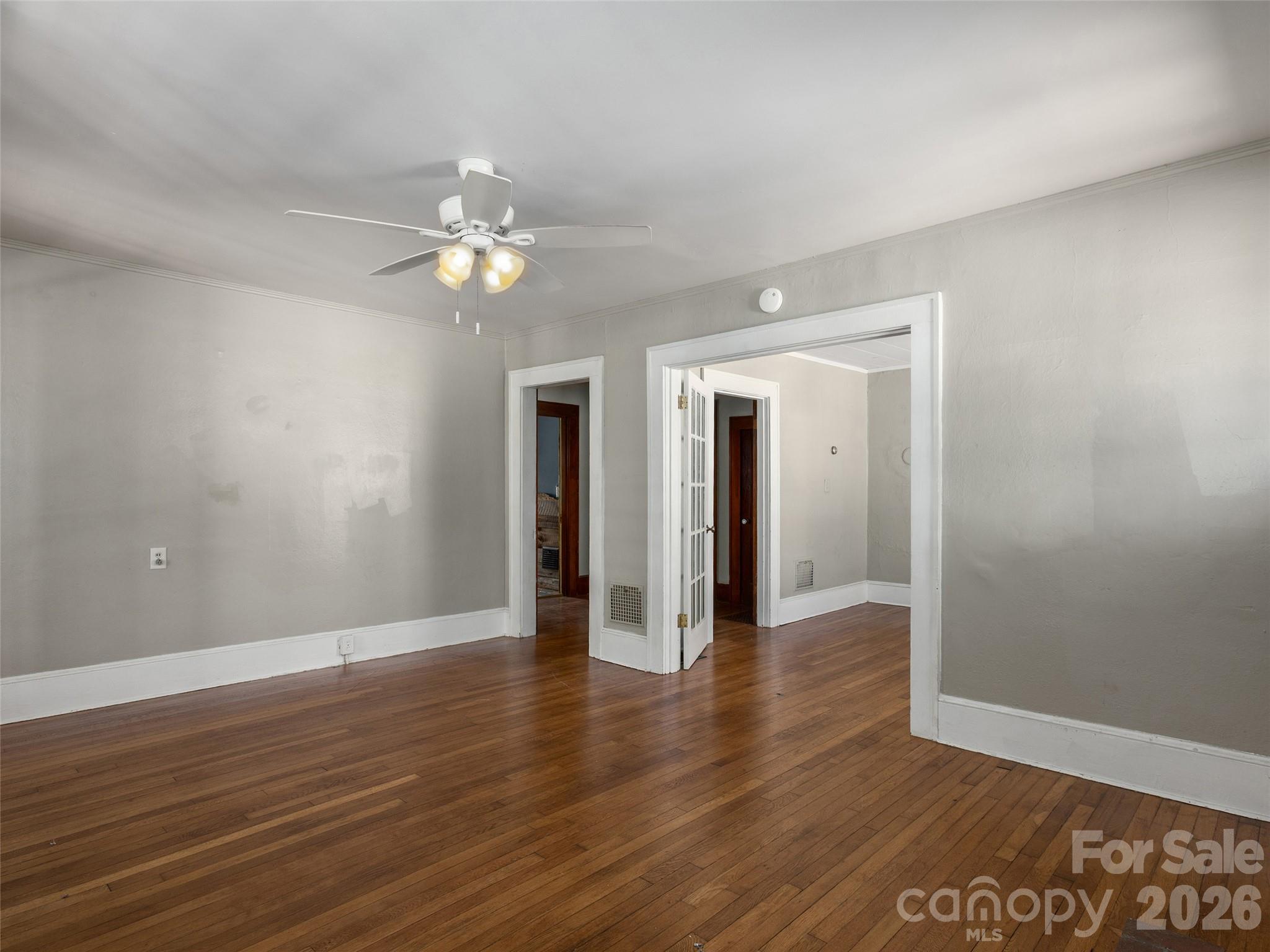 33 Madeline Avenue Property Photo 6
