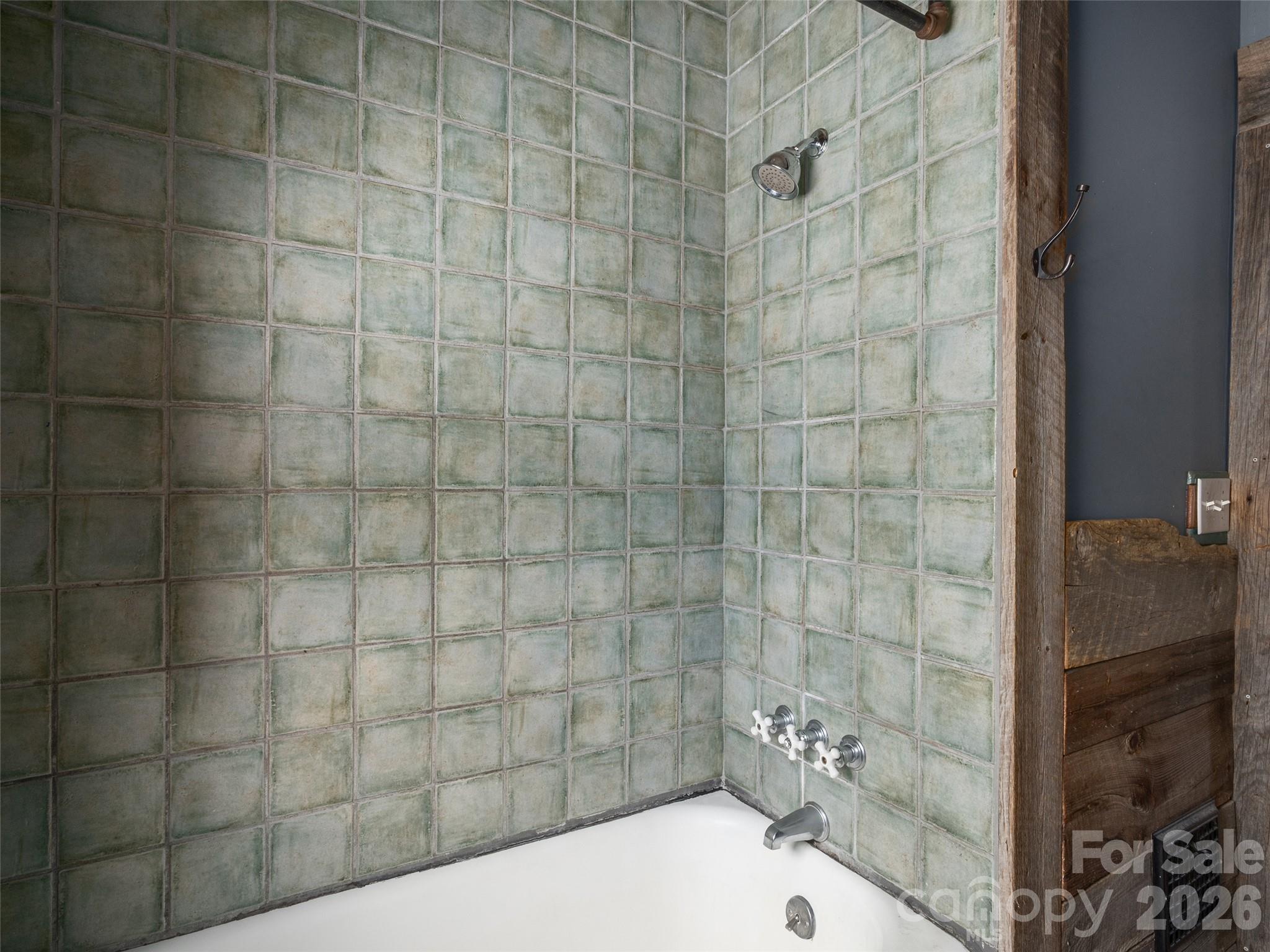 33 Madeline Avenue Property Photo 15