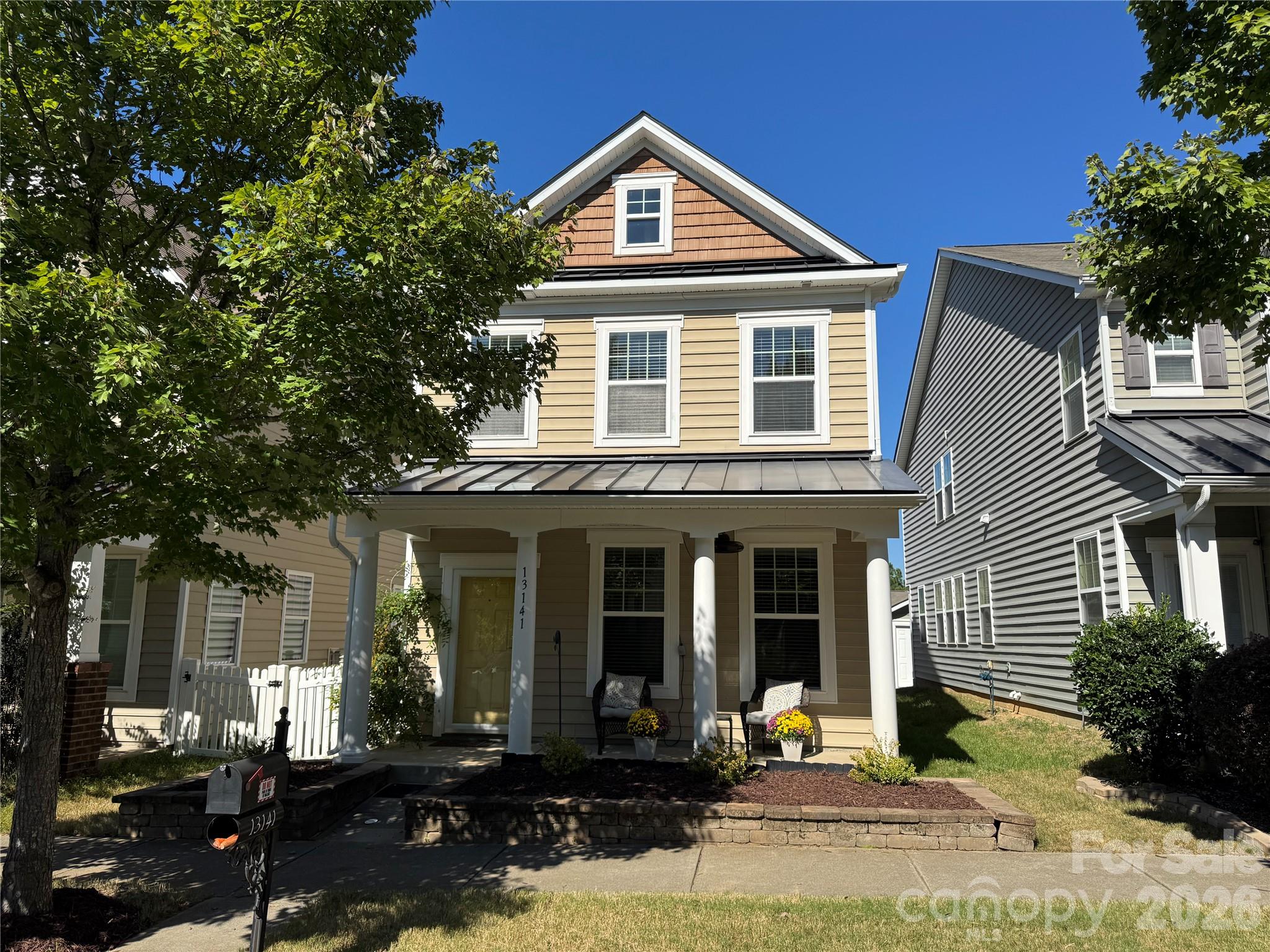 13141 Heath Grove Drive Property Photo 1