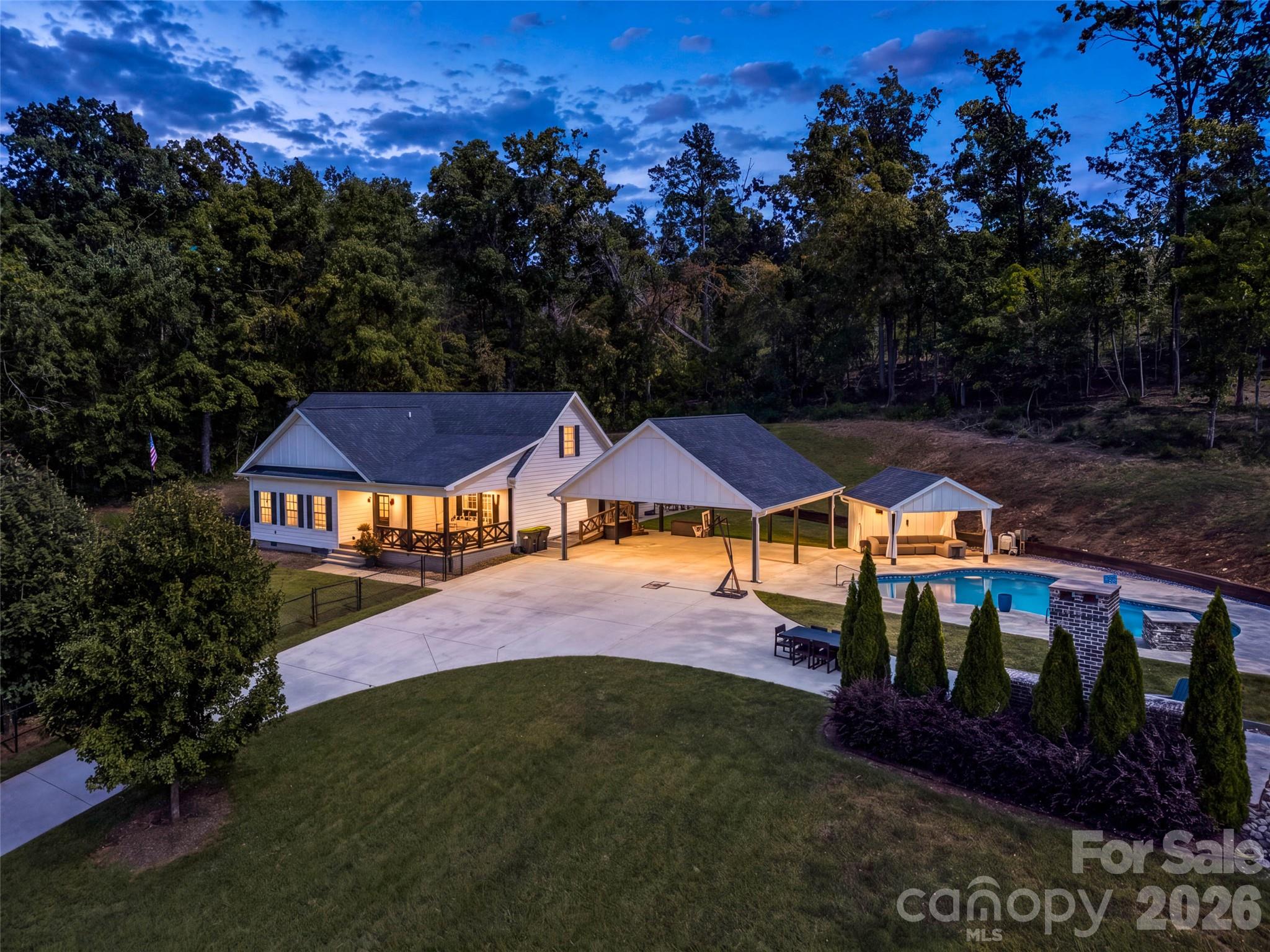 194 Lyles Pond Road Property Photo 1