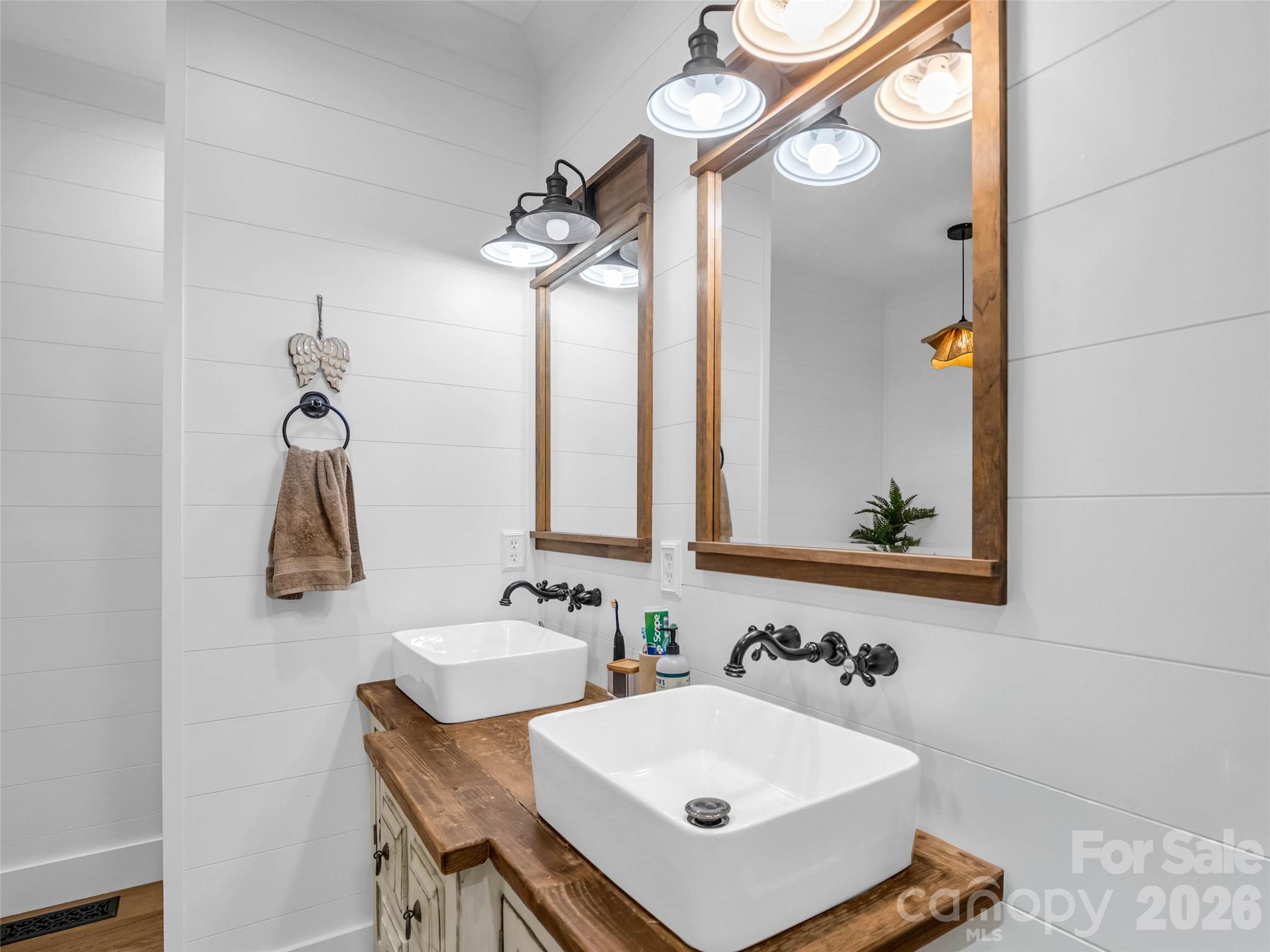 194 Lyles Pond Road Property Photo 25