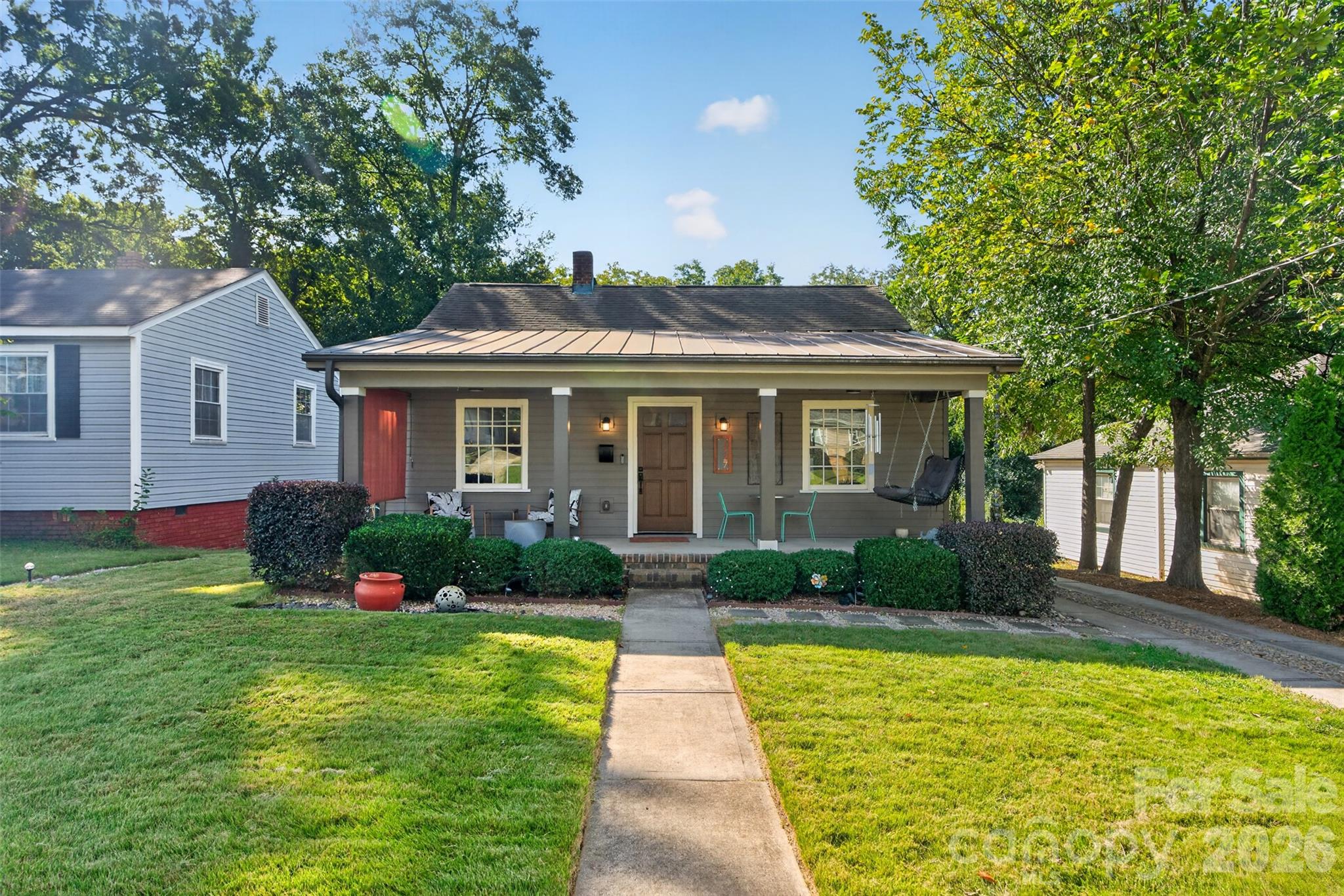 1727 Merriman Avenue Property Photo 1