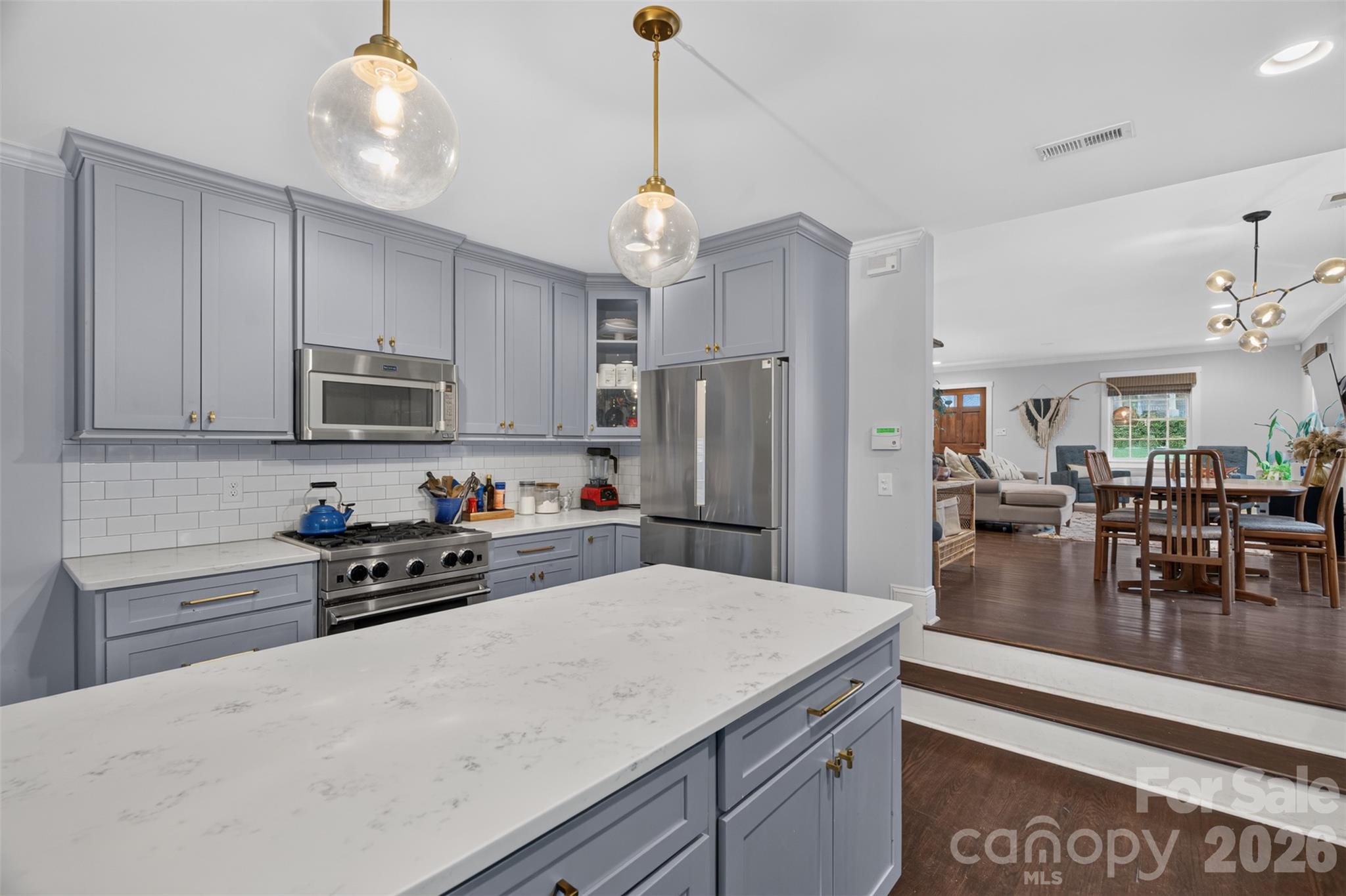 1727 Merriman Avenue Property Photo 8