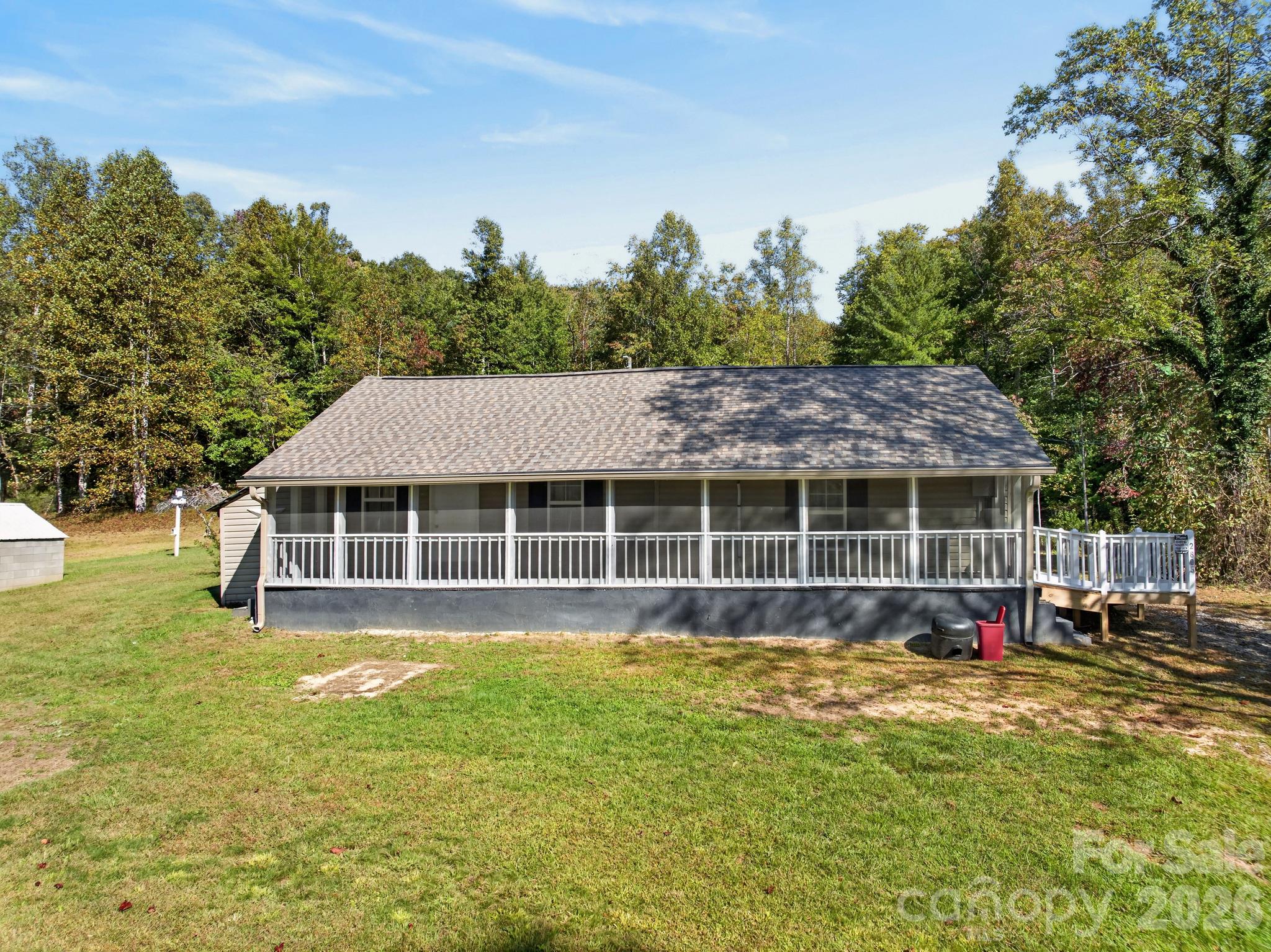 2805 H T Road Property Photo 2