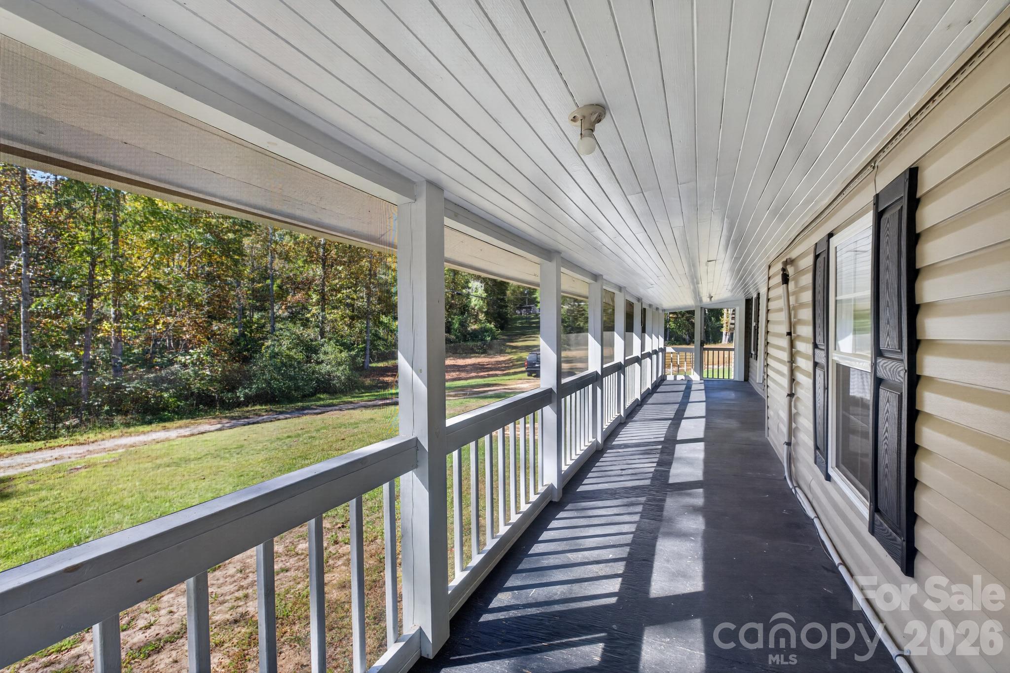 2805 H T Road Property Photo 8