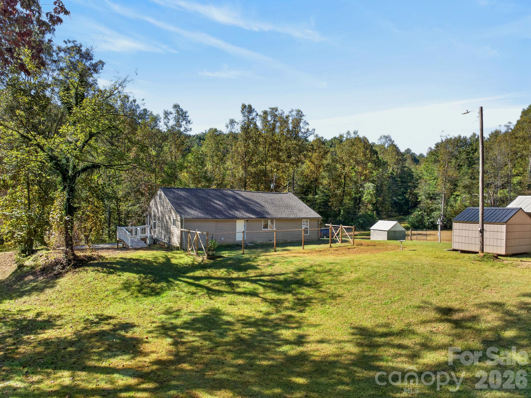 2805 H T Road Property Photo 32