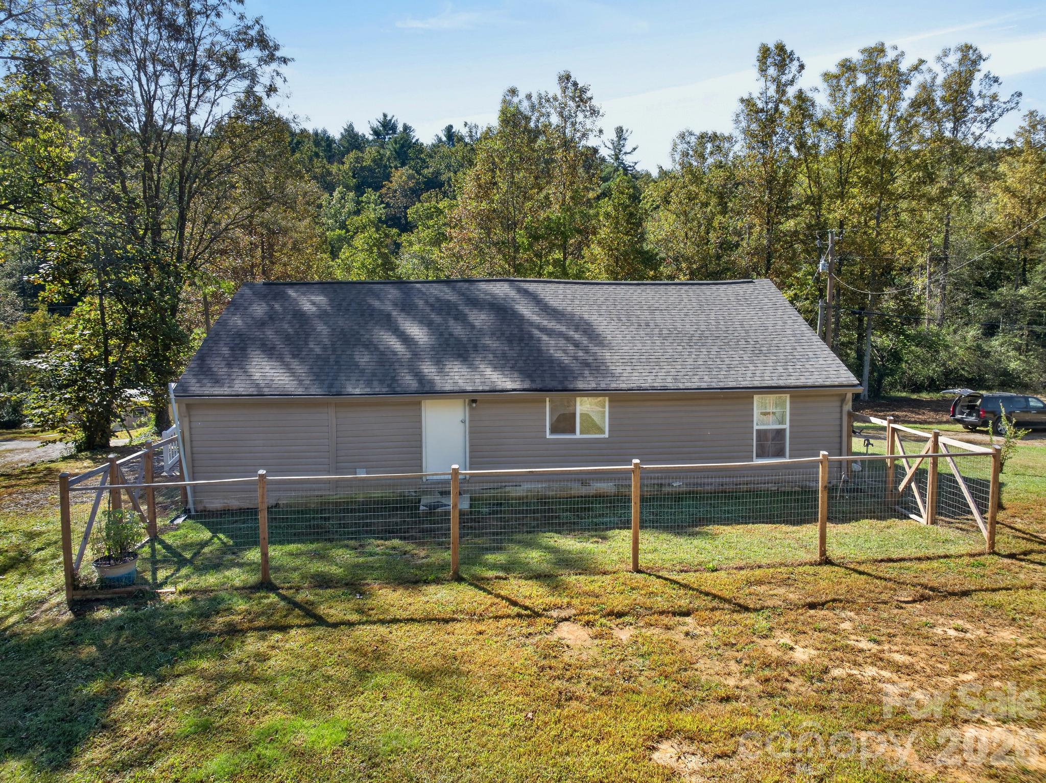 2805 H T Road Property Photo 33